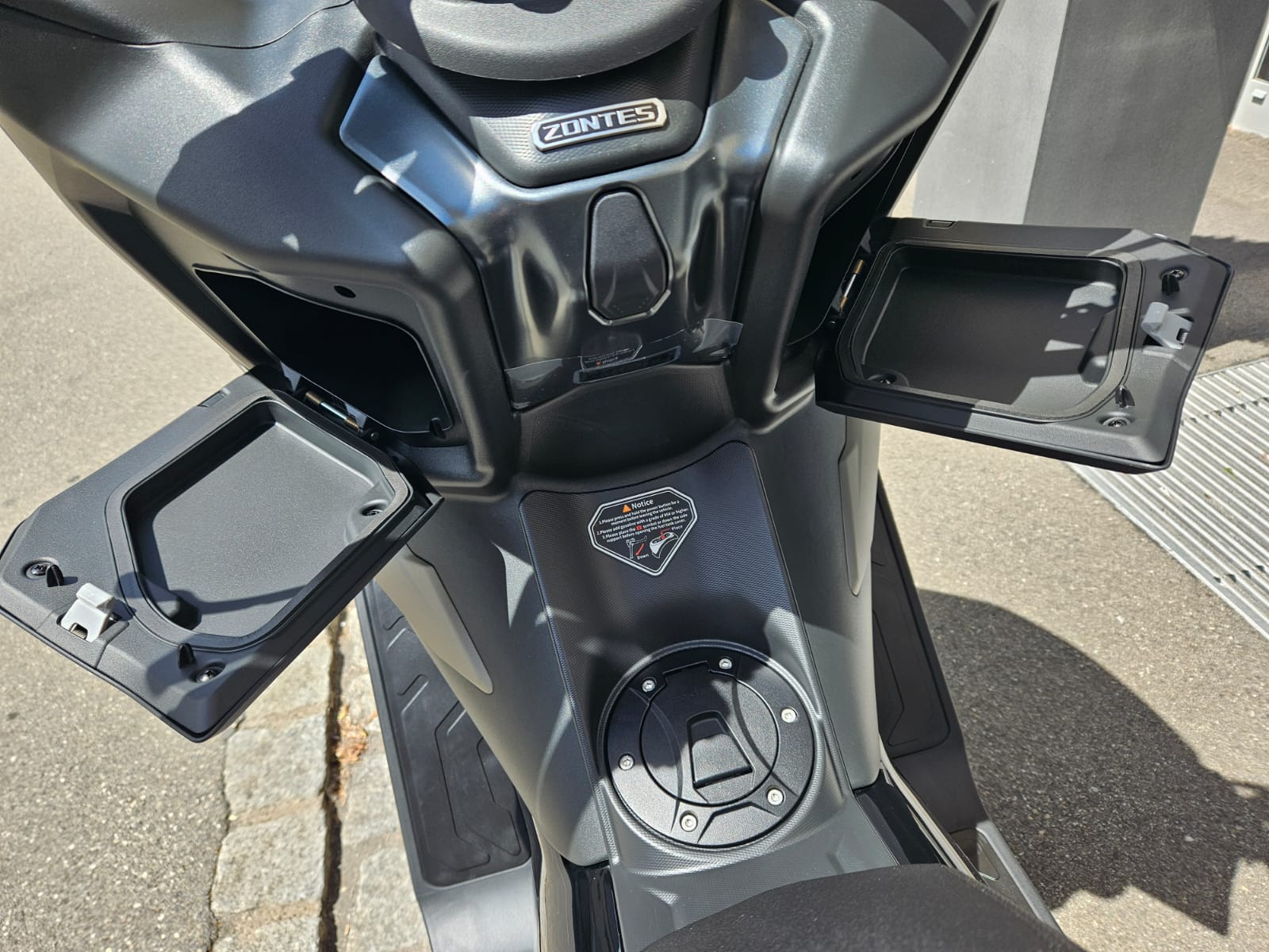 ZONTES 125 X-image-13