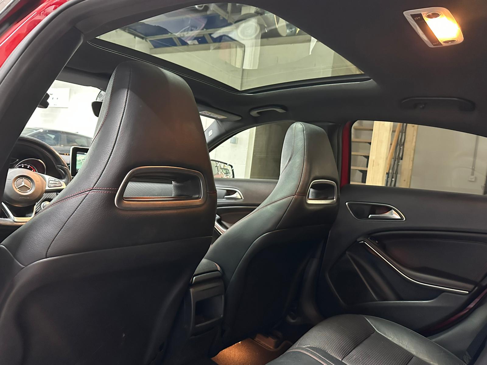 MERCEDES-BENZ A 180 AMG Line-image-7