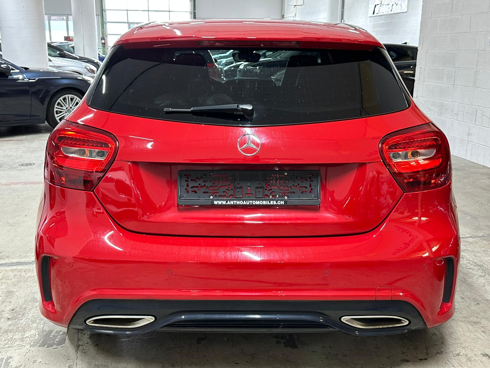 MERCEDES-BENZ A 180 AMG Line-image-5