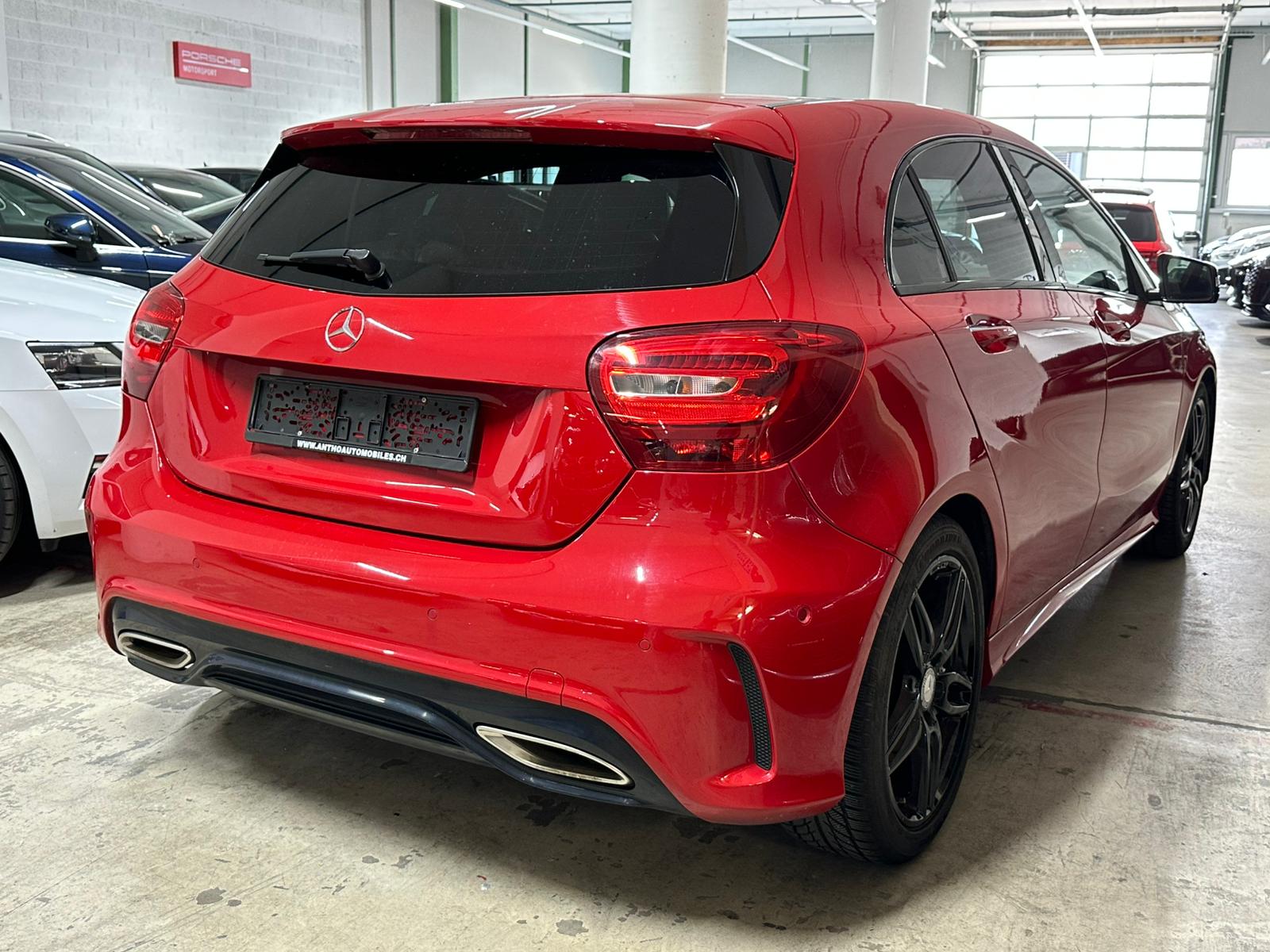 MERCEDES-BENZ A 180 AMG Line-image-3