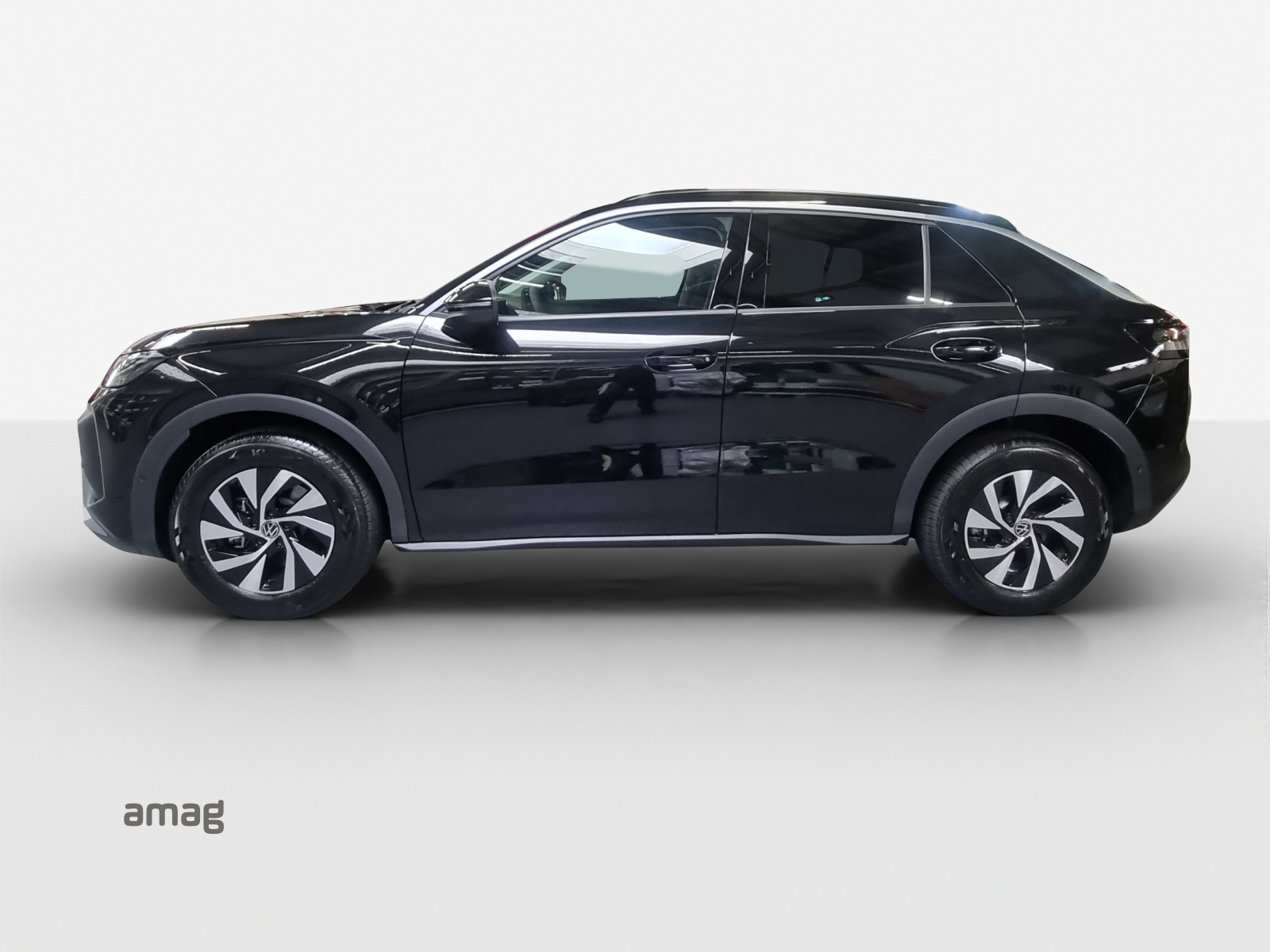 VW T-Roc 1.5 eTSI mHEV Life DSG-image-1