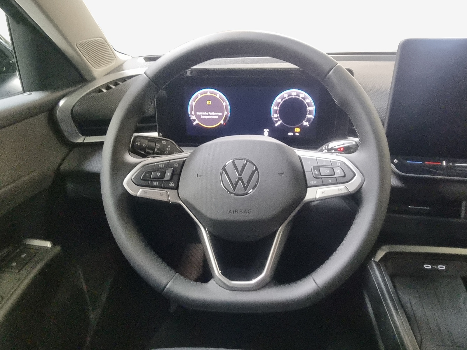 VW T-Roc 1.5 eTSI mHEV Life DSG-image-9