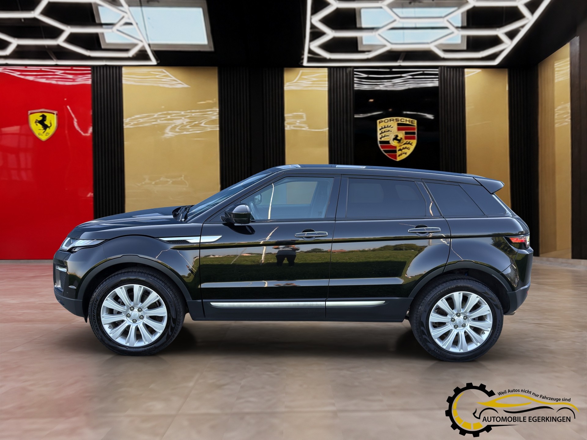 LAND ROVER Range Rover Evoque 2.0 Si4 HSE Dynamic AT9-image-7