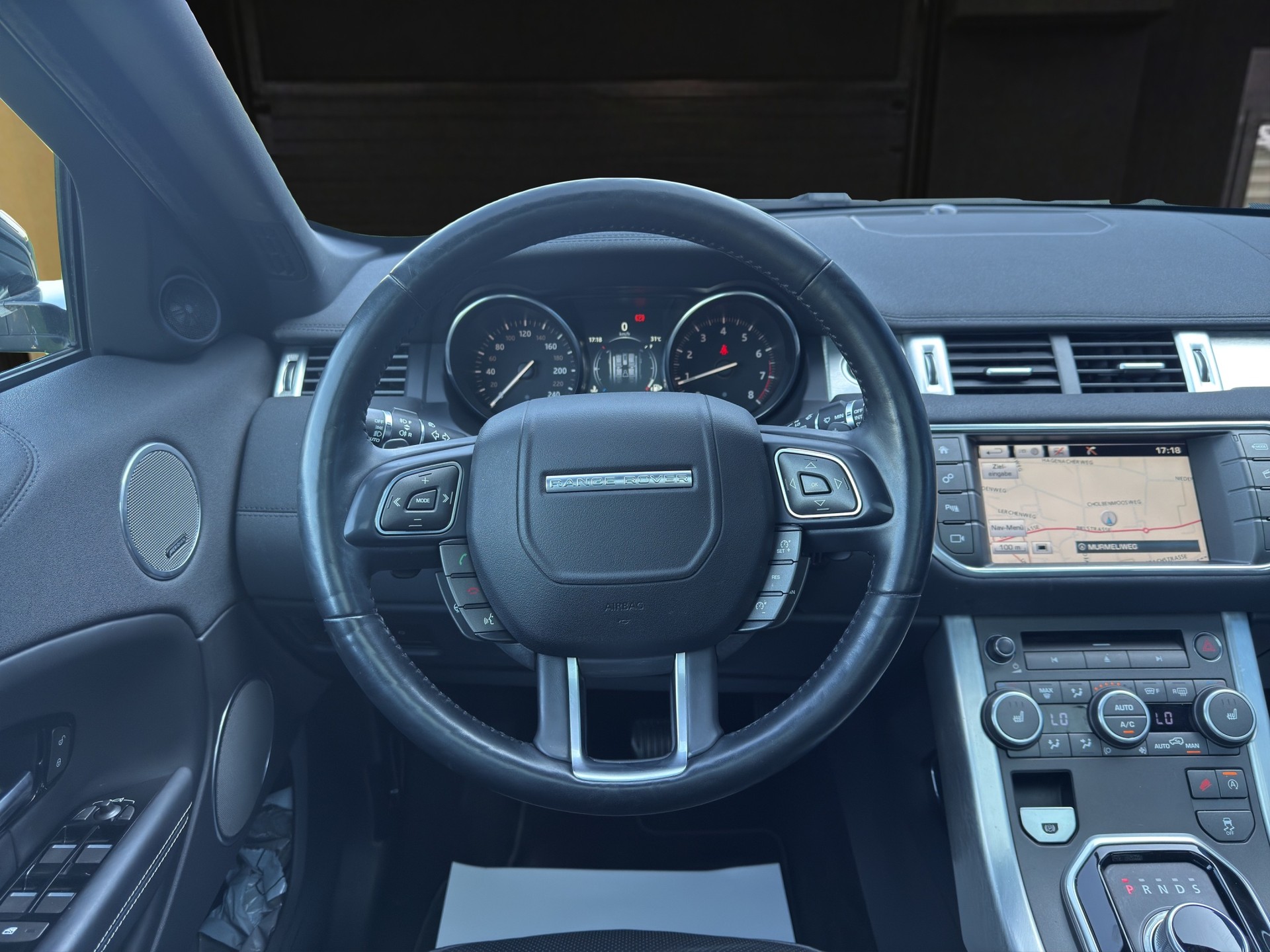 LAND ROVER Range Rover Evoque 2.0 Si4 HSE Dynamic AT9-image-11