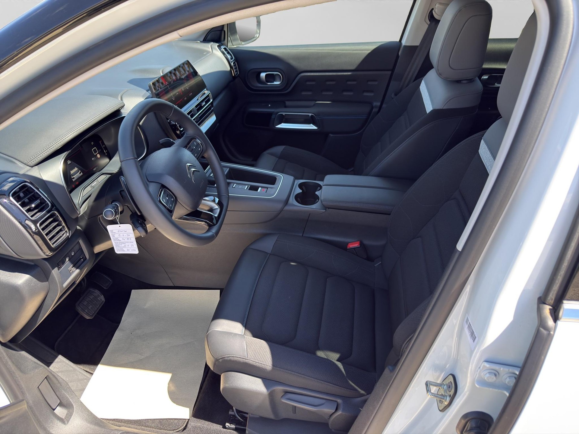 CITROEN C5 Aircross 1.2 Hybrid Swiss Edition-image-1