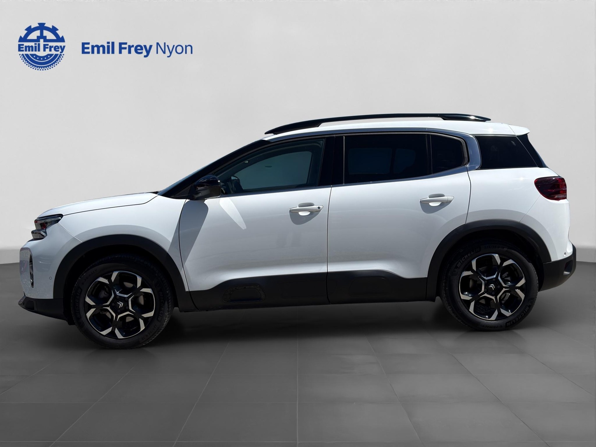 CITROEN C5 Aircross 1.2 Hybrid Swiss Edition-image-2
