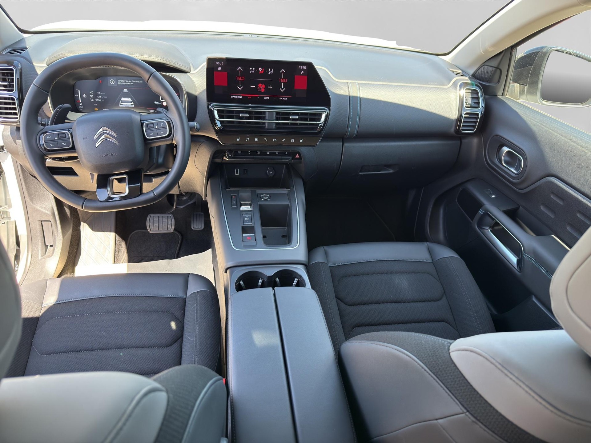 CITROEN C5 Aircross 1.2 Hybrid Swiss Edition-image-7