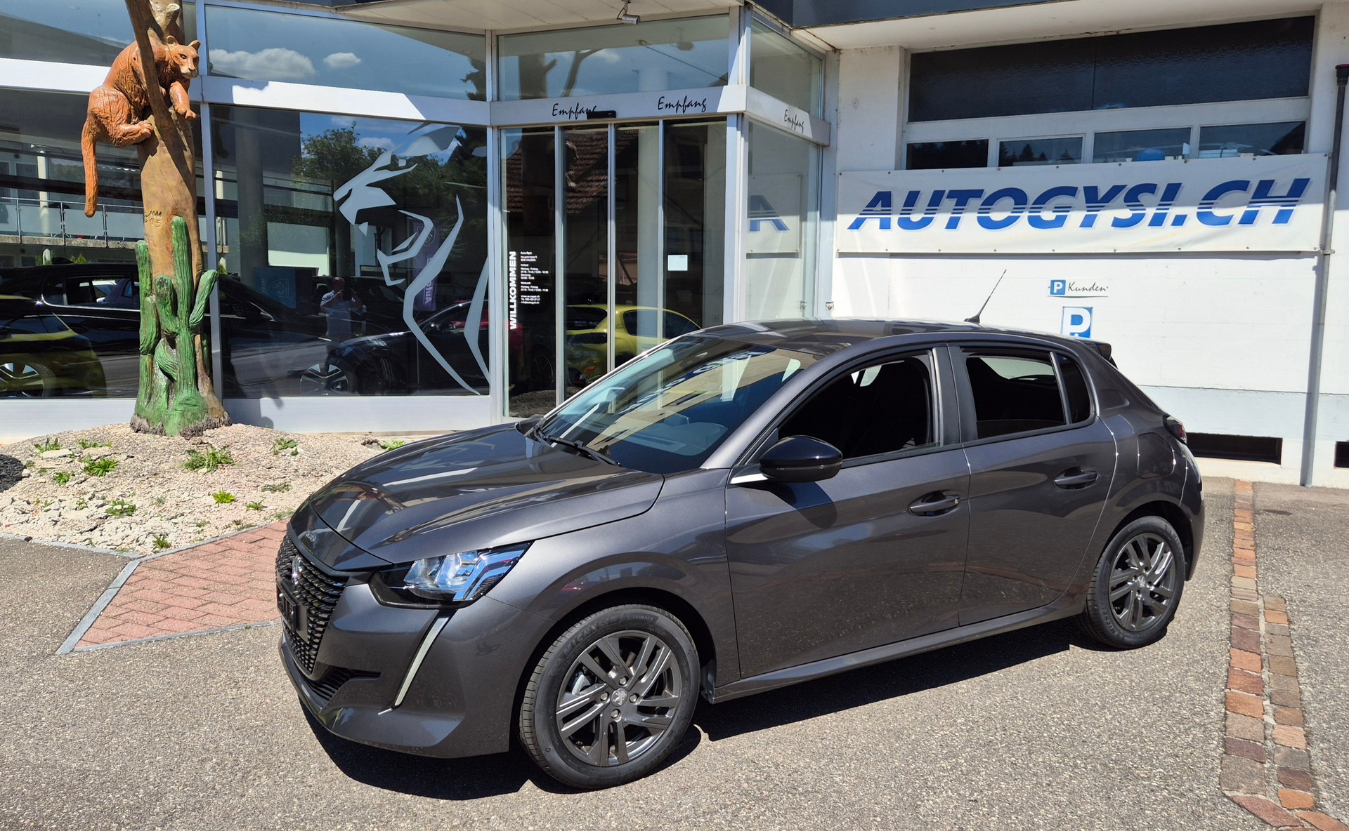PEUGEOT 208 1.2 Sport MT-image-4