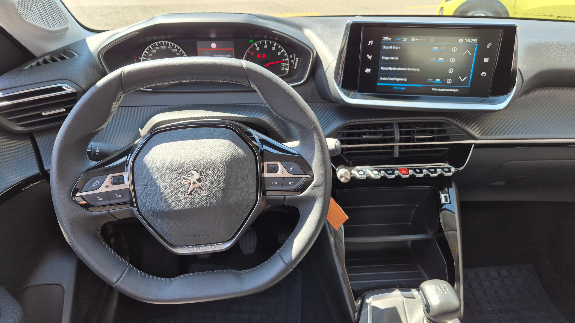PEUGEOT 208 1.2 Sport MT-image-5