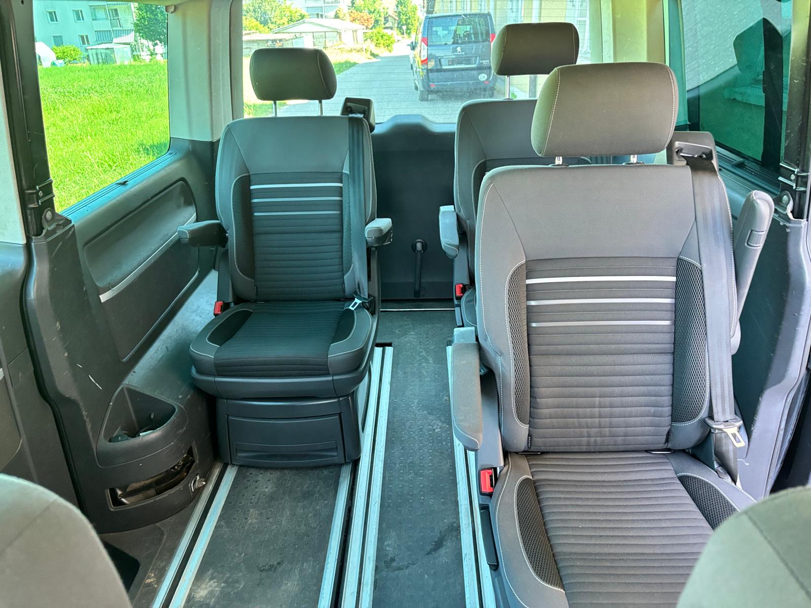 VW T5 Multivan 2.0 Bi-TDI CR Comfortline 4Motion DSG-image-9