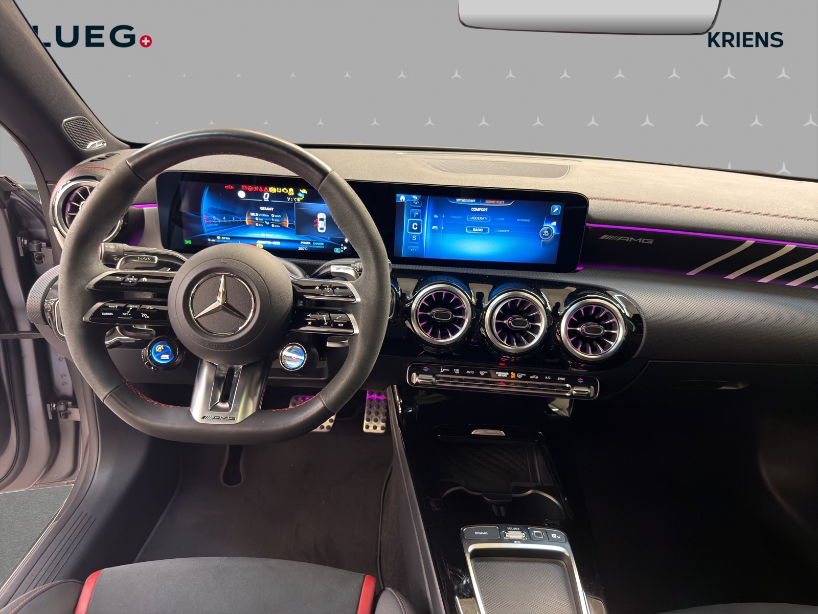 MERCEDES-BENZ CLA 35 4M - AMG / DISTRONIC / Rückfahrkamera / Panorama-Dach-image-10