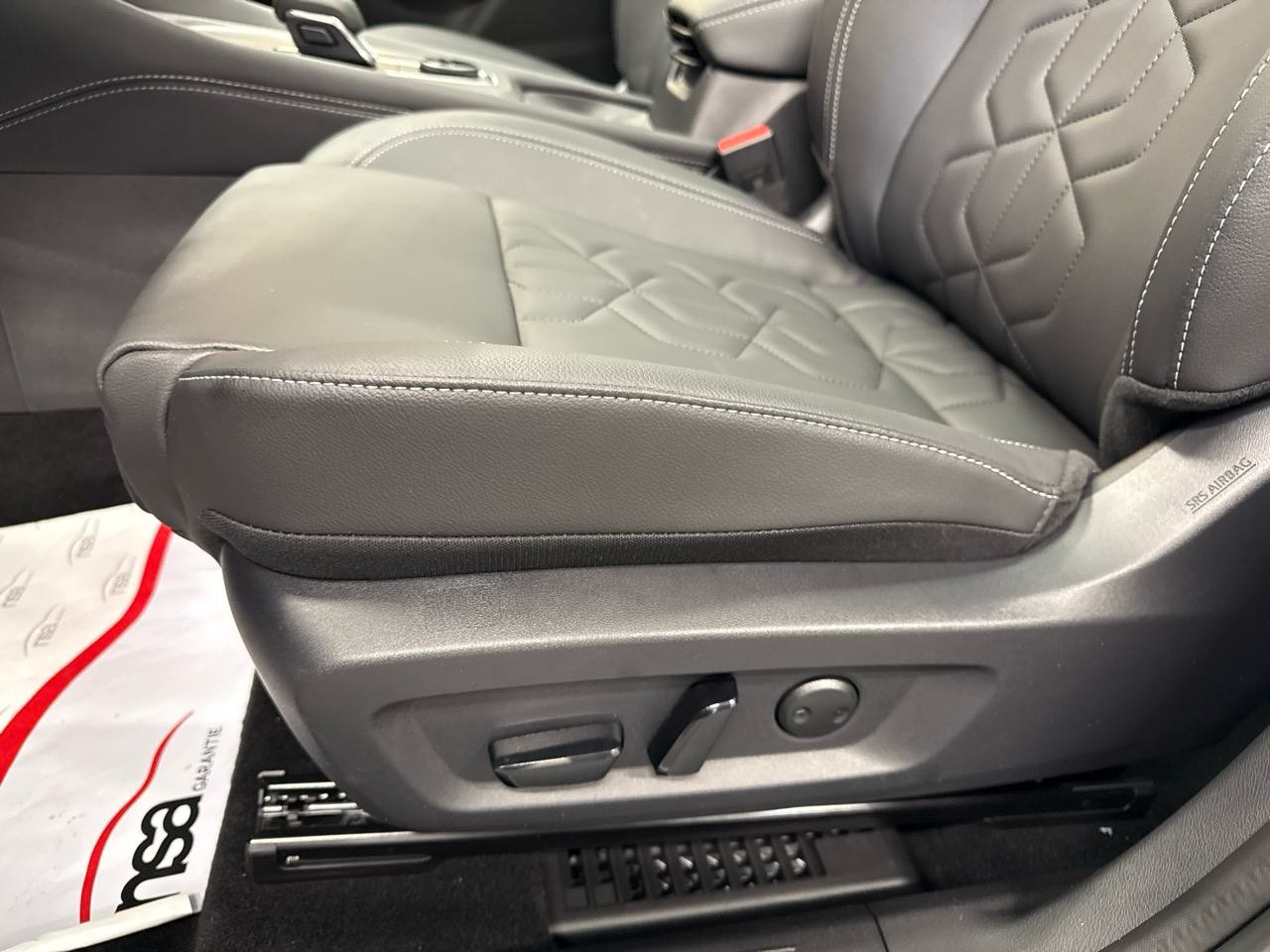 NISSAN Qashqai 1.3 DIG-T MHEV Tekna Xtronic 4x4-image-4