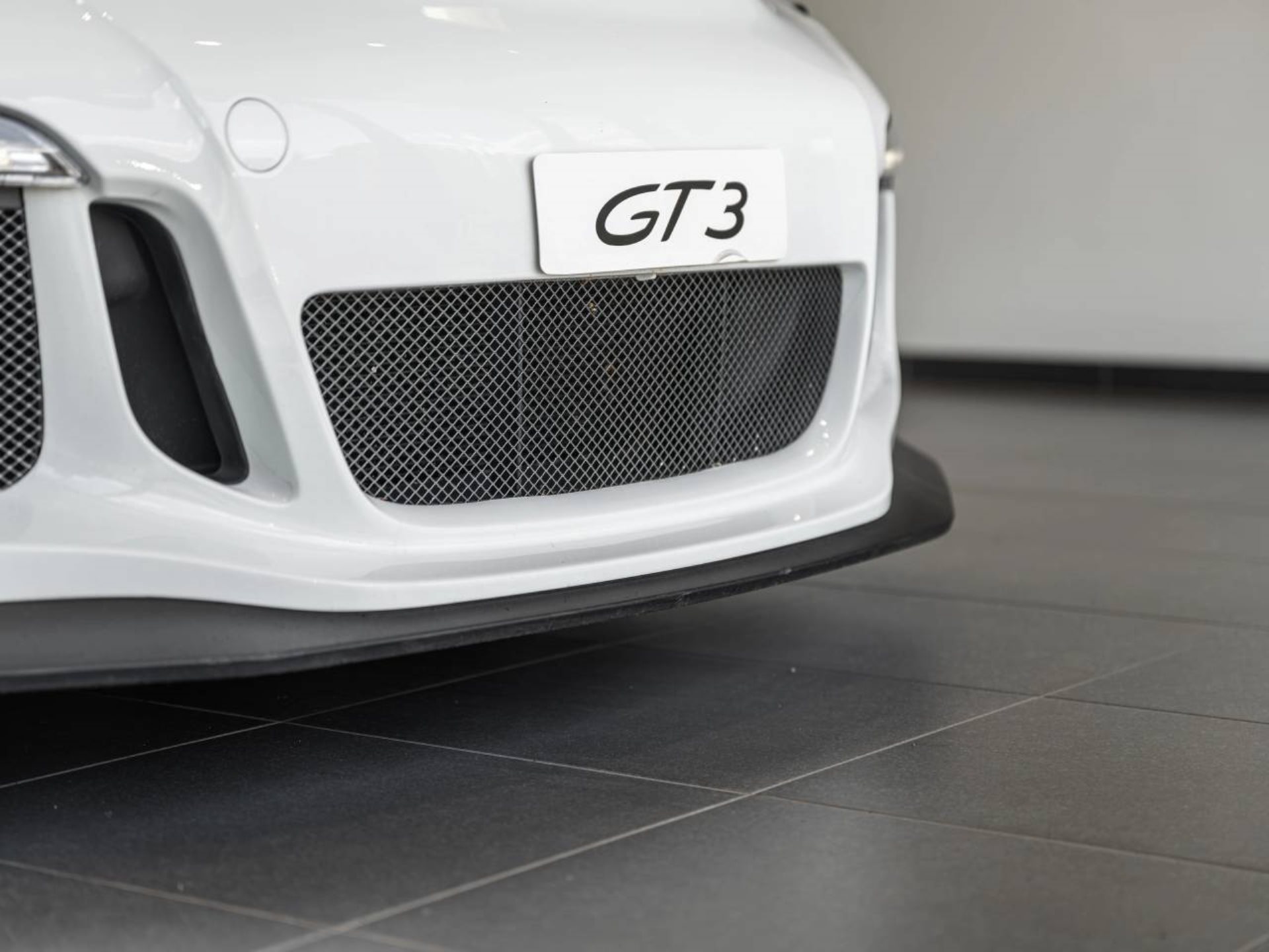 PORSCHE 911 GT3-image-22