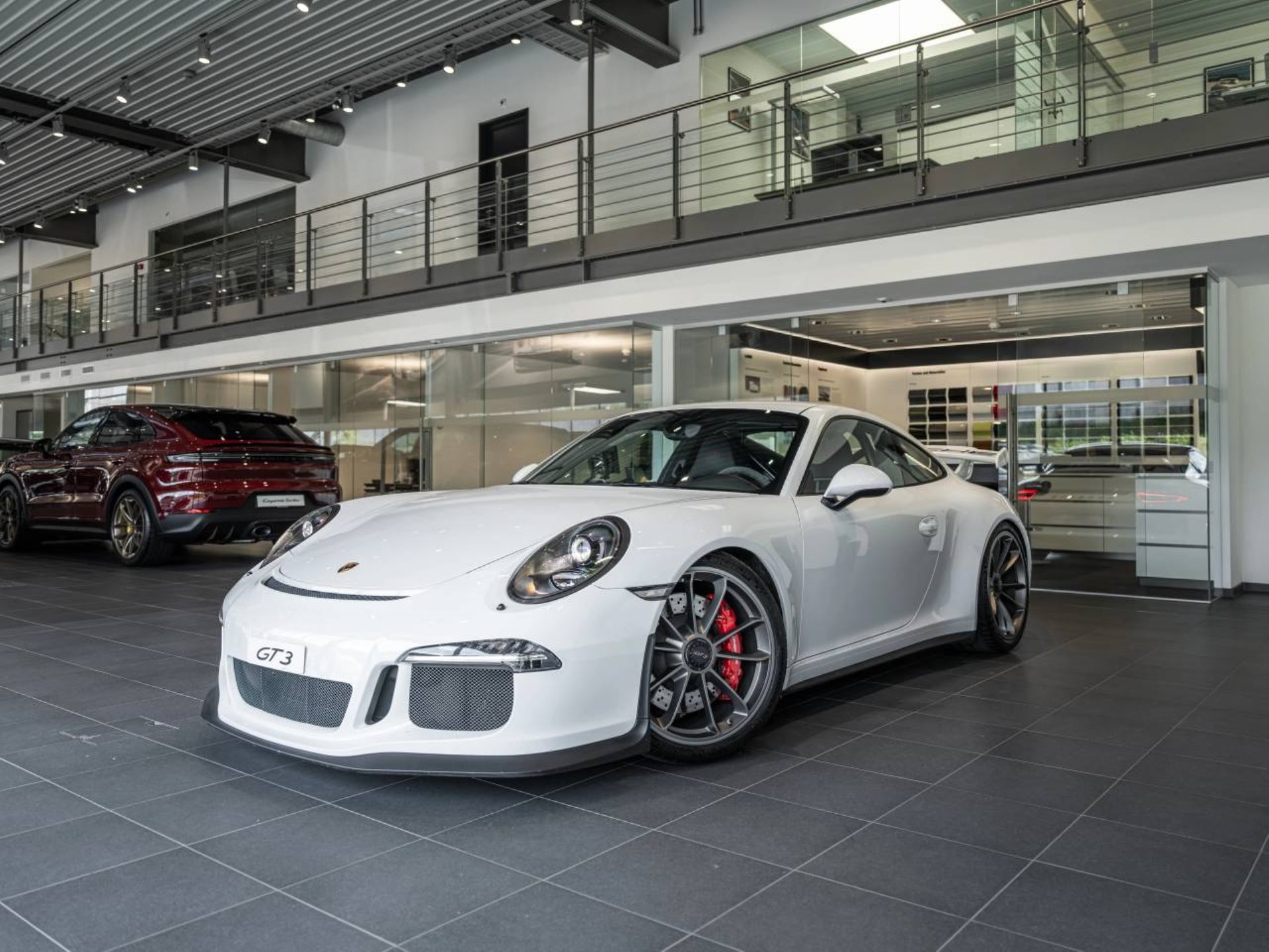 PORSCHE 911 GT3-image-7