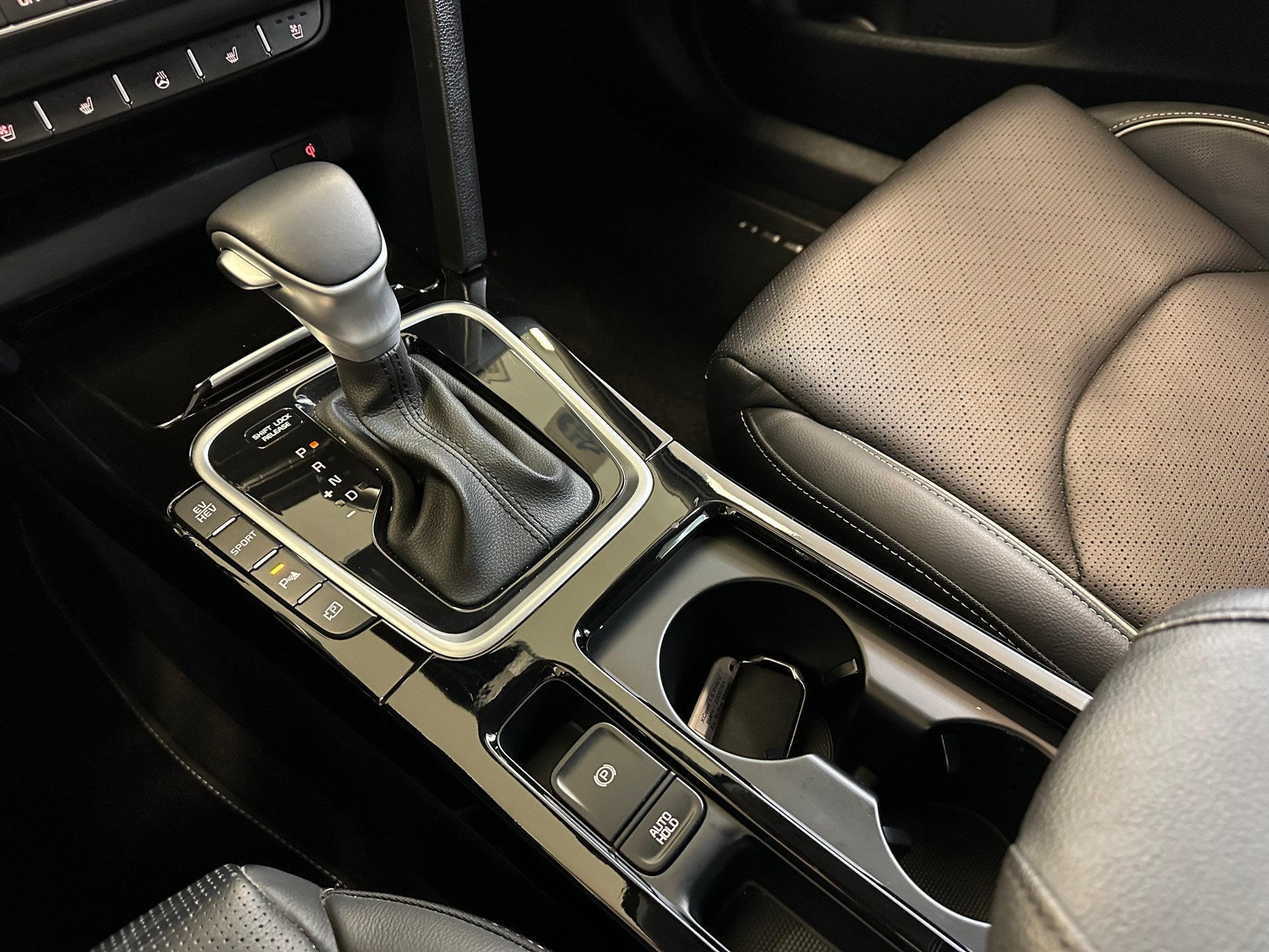 KIA XCeed 1.6 GDi Plug-in Hybrid Style-image-8