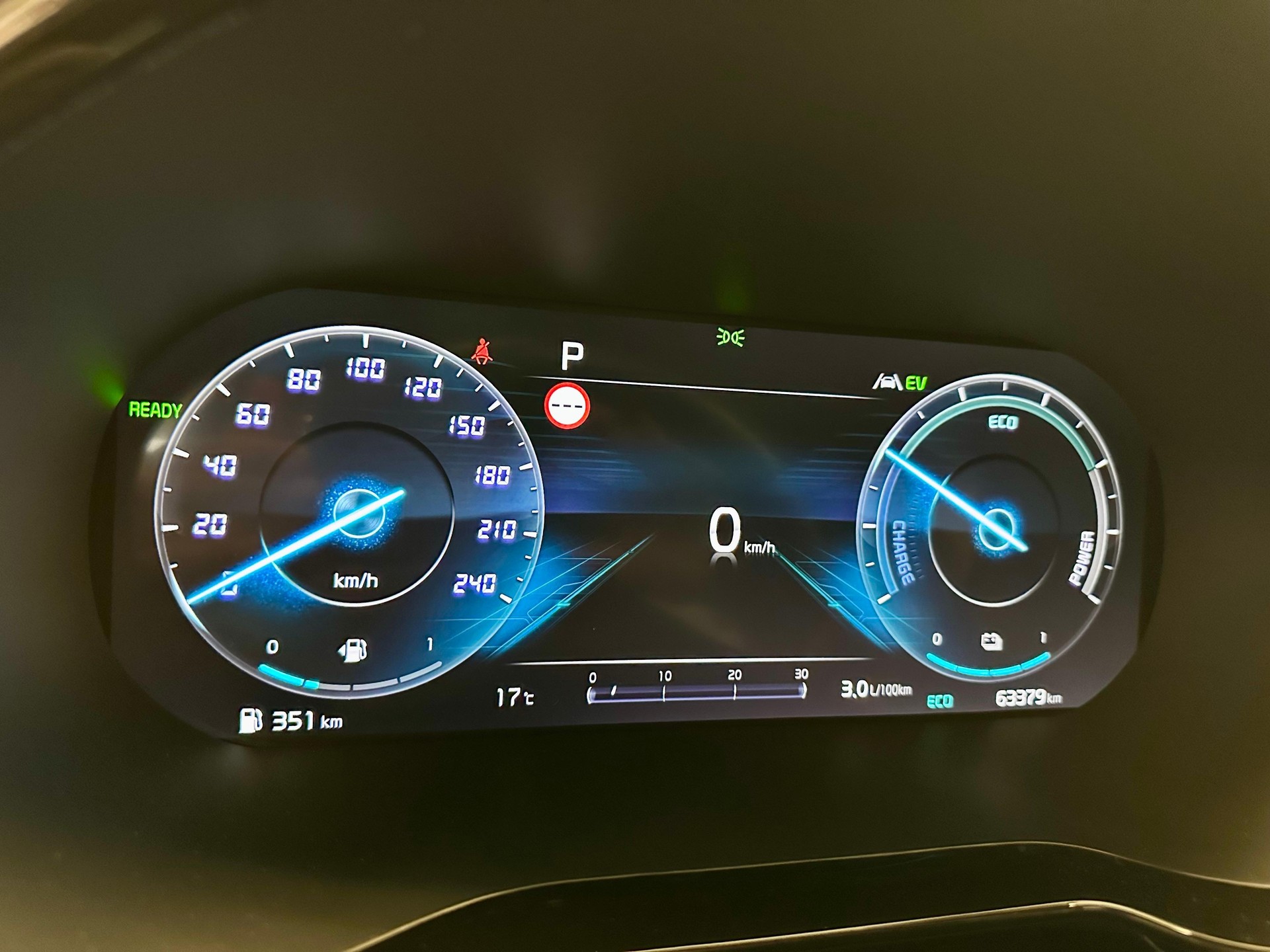 KIA XCeed 1.6 GDi Plug-in Hybrid Style-image-10