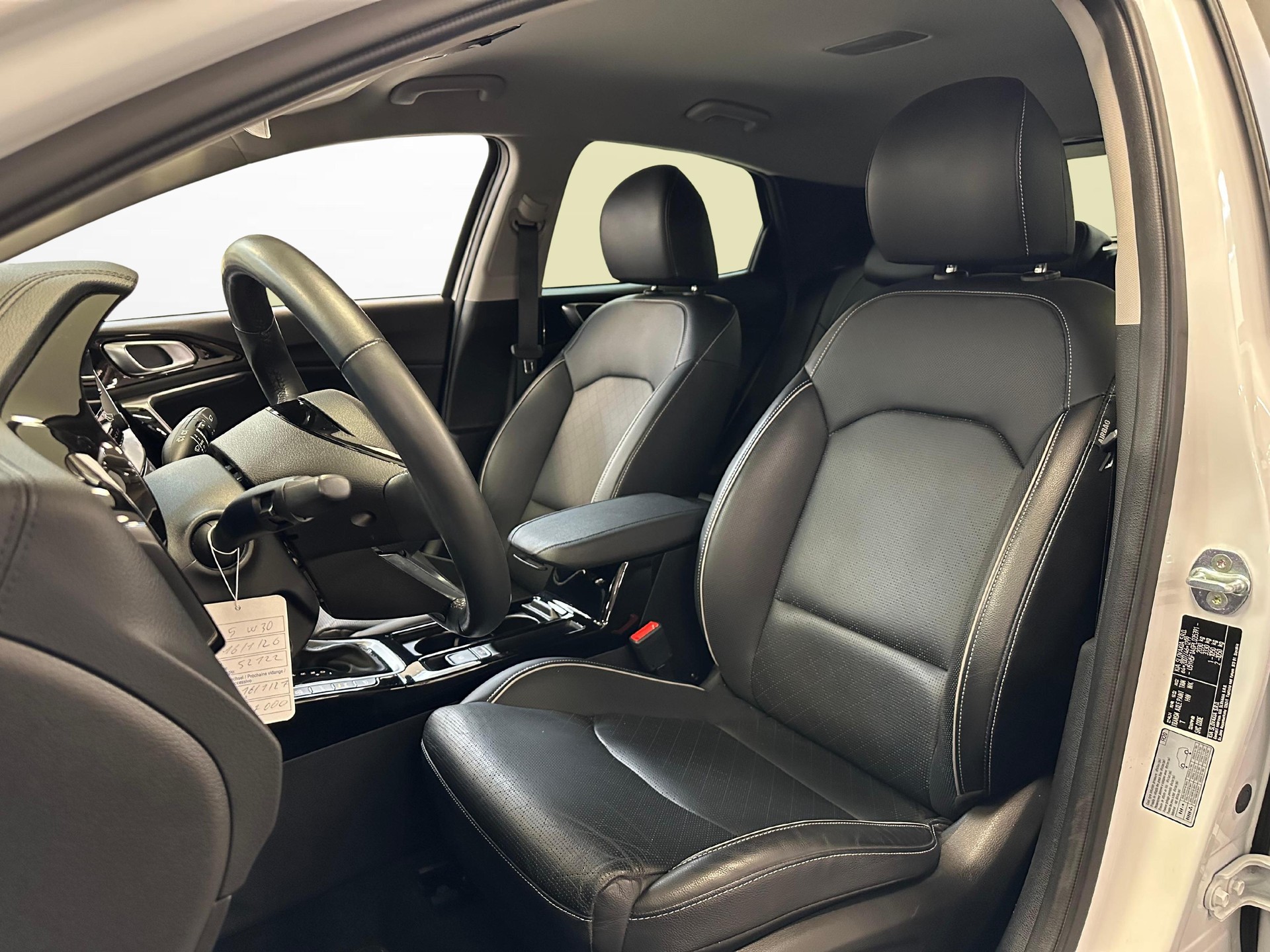 KIA XCeed 1.6 GDi Plug-in Hybrid Style-image-4