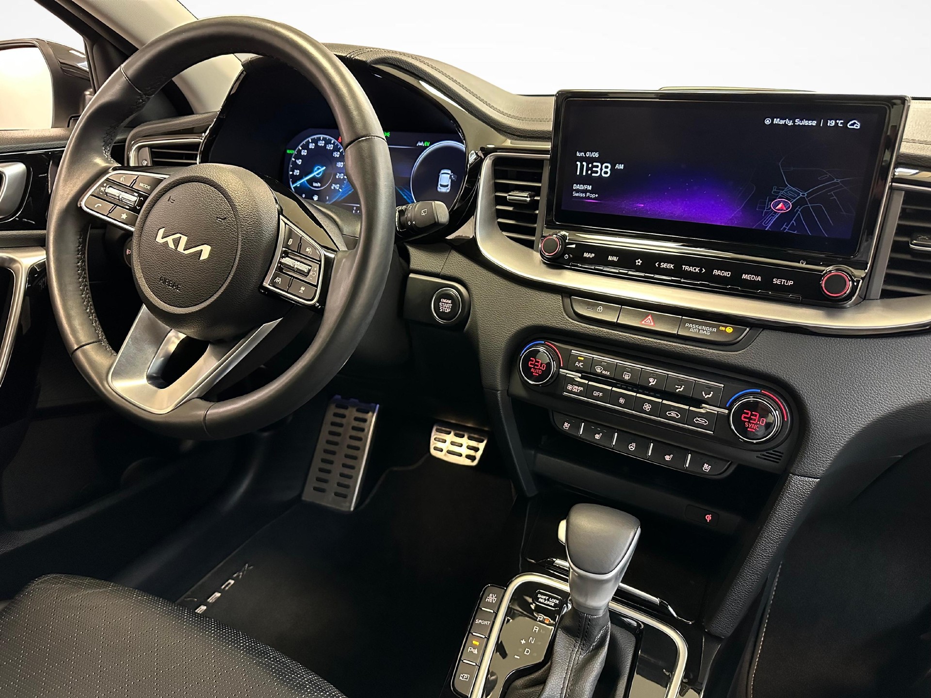 KIA XCeed 1.6 GDi Plug-in Hybrid Style-image-5