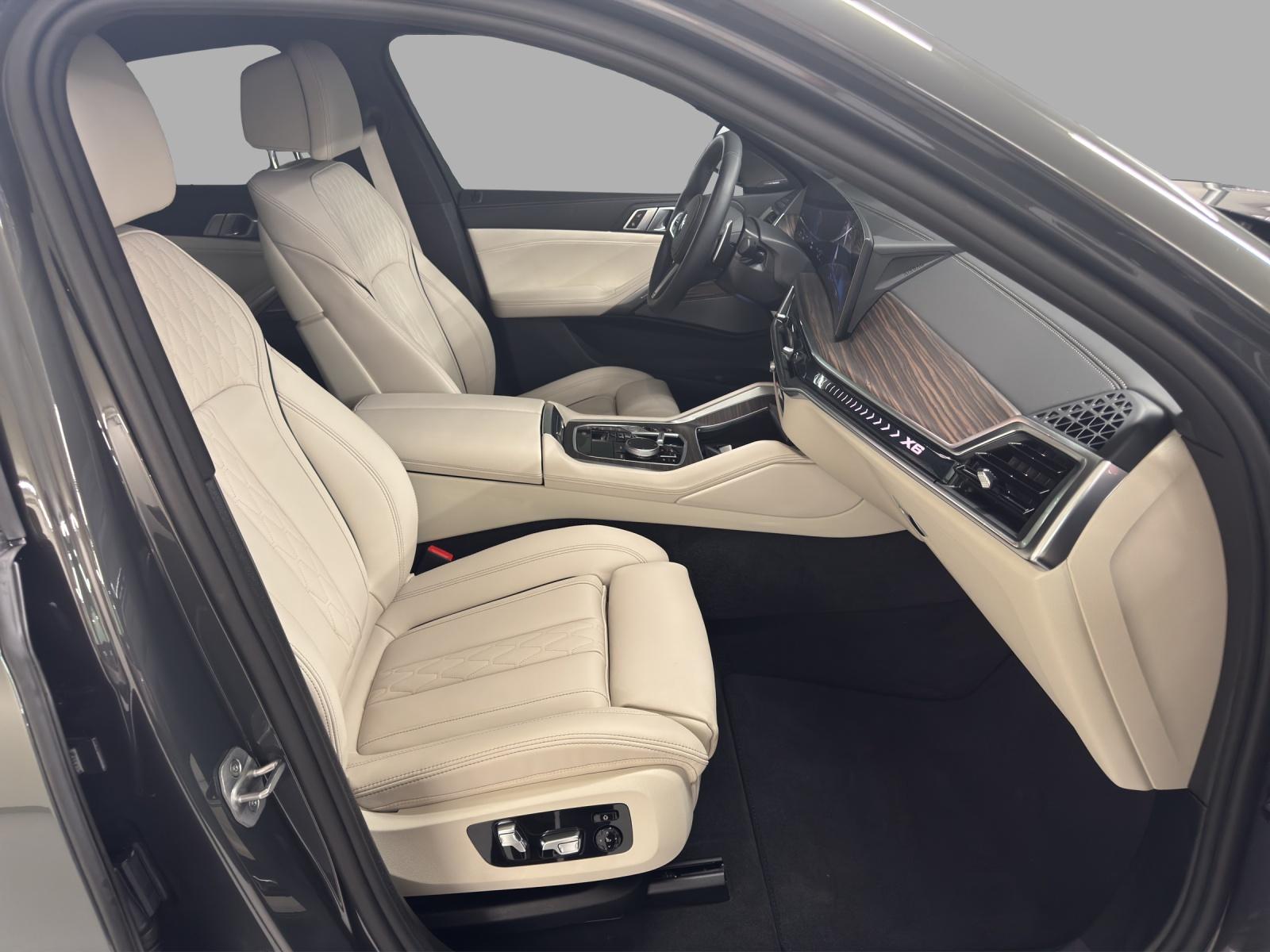 BMW X6 40i xDrive-image-14
