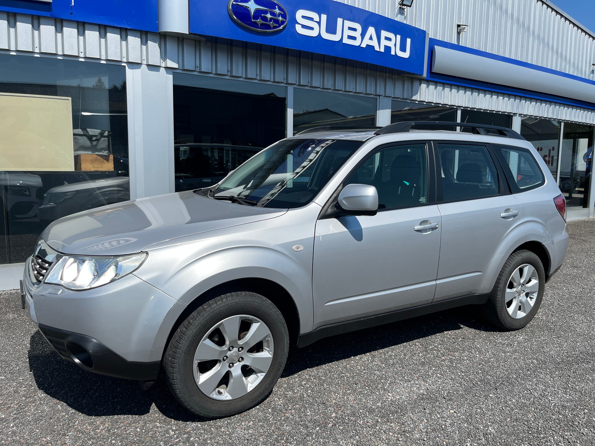 SUBARU Forester 2.0XS Limited-image-0