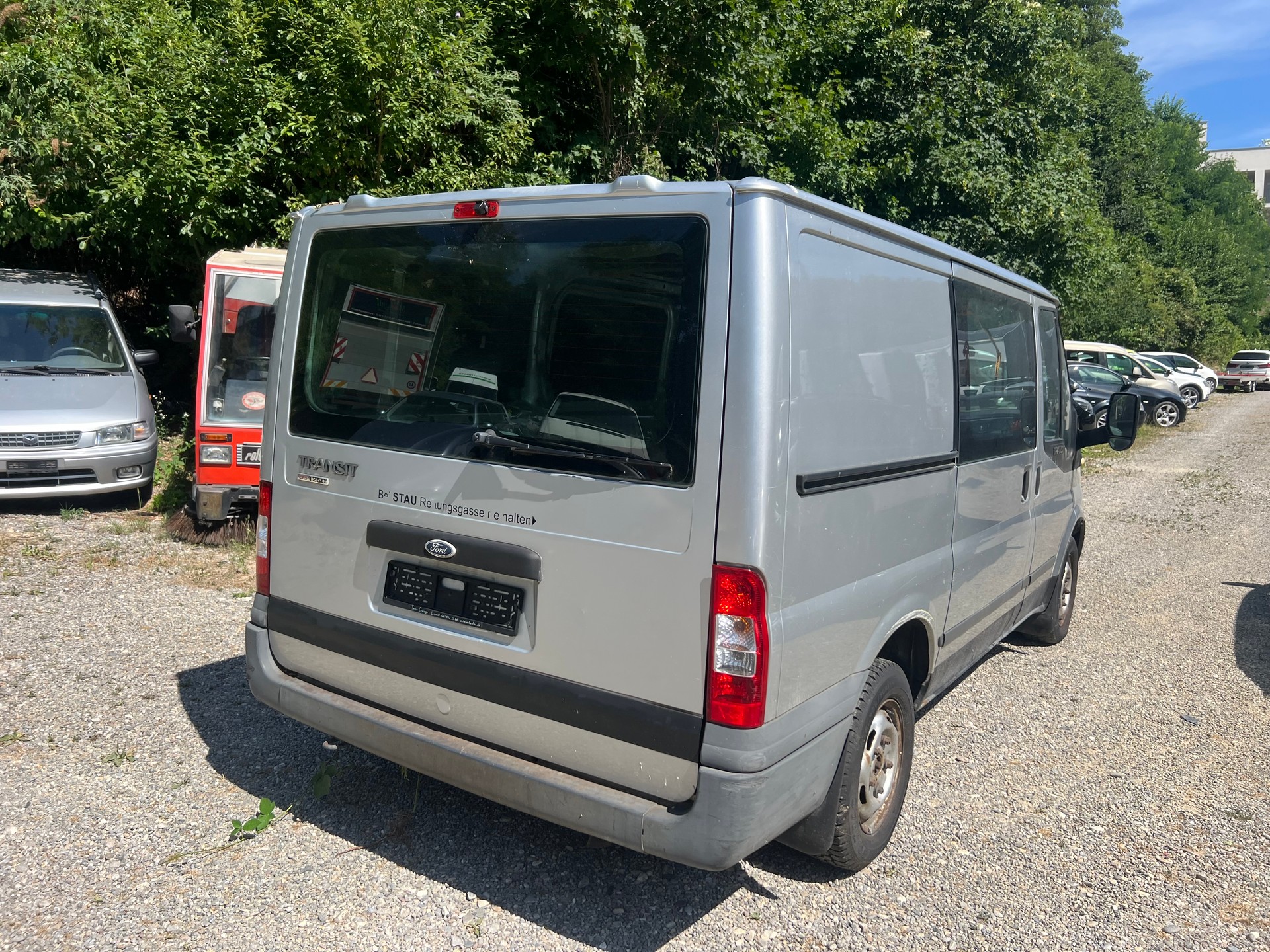 FORD Transit 2.2 TDCi 260 S Trend-image-4