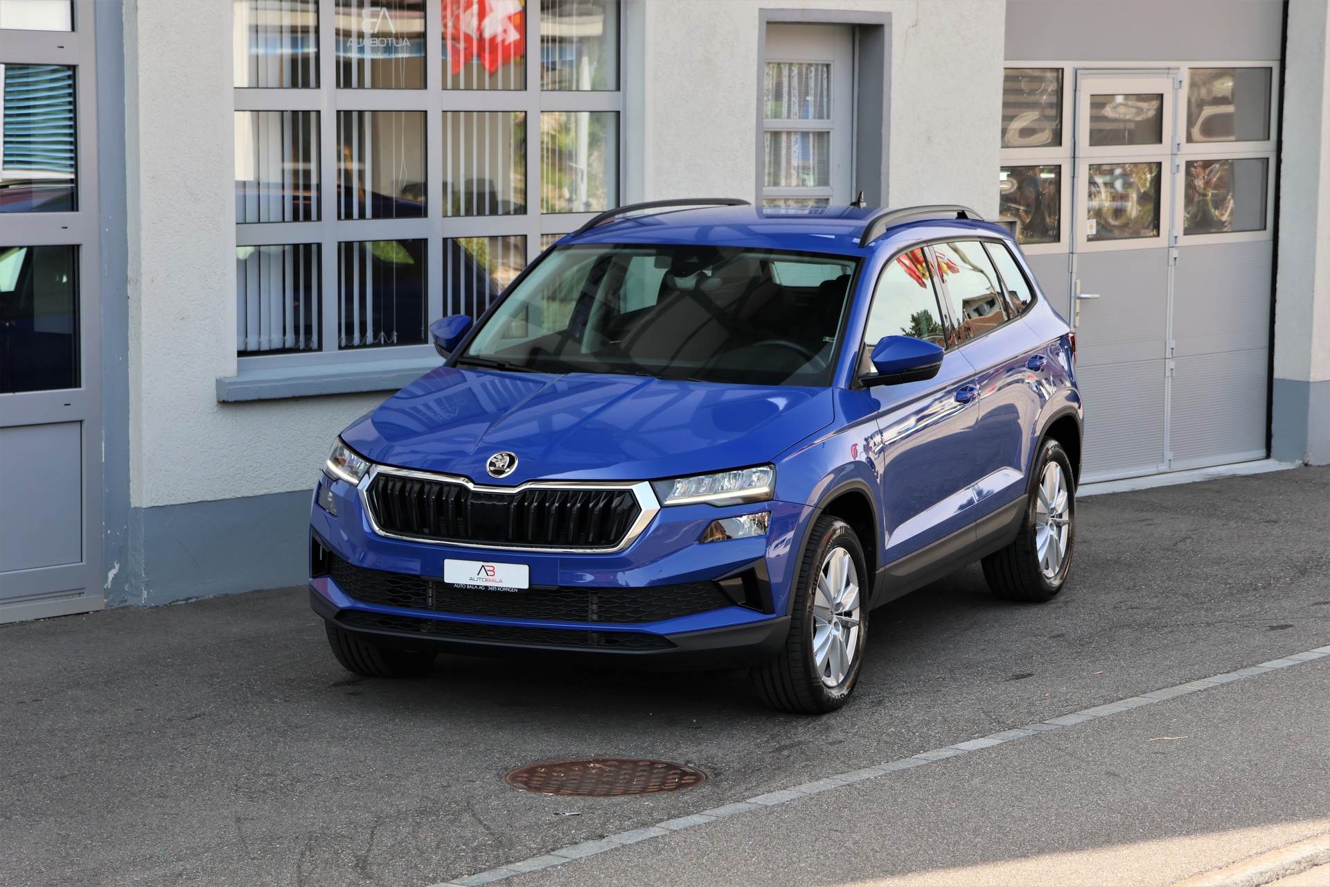 SKODA Karoq 2.0 TDI CR Selection 4x4 DSG (CH)-image-0