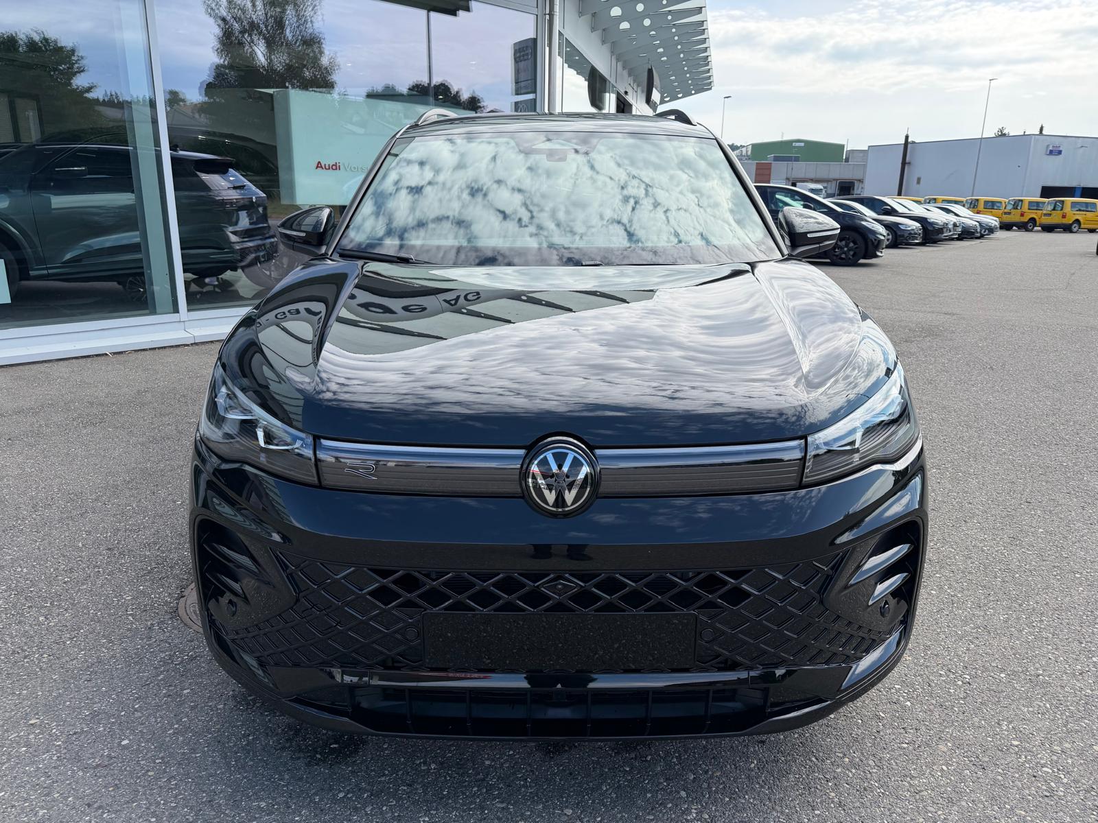 VW Tiguan 2.0 TSI DSG R-Line United 4Motion-image-7