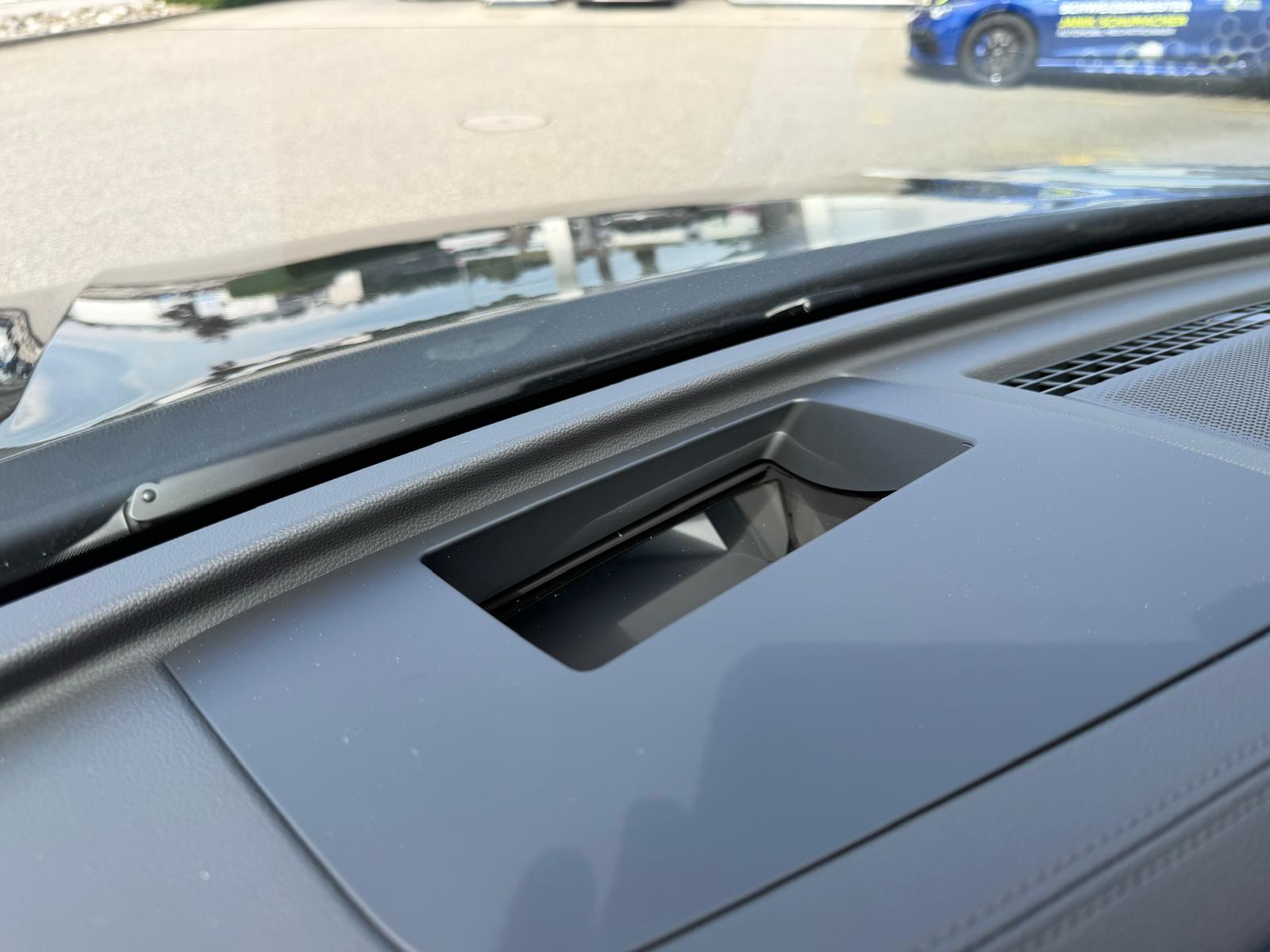 VW Tiguan 2.0 TSI DSG R-Line United 4Motion-image-17