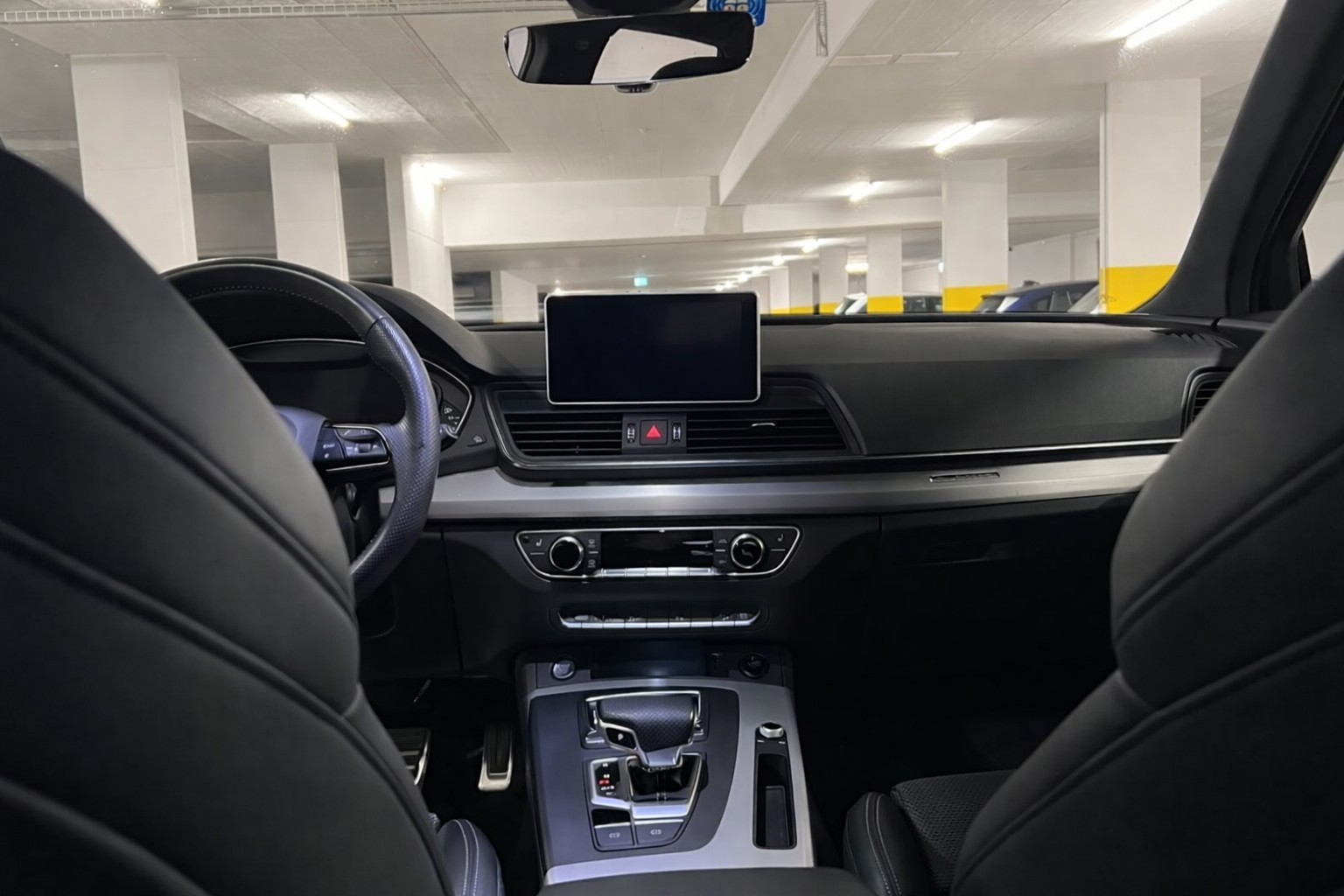 AUDI 2.0 40 TDI Sport qu. S-Tronic-image-3