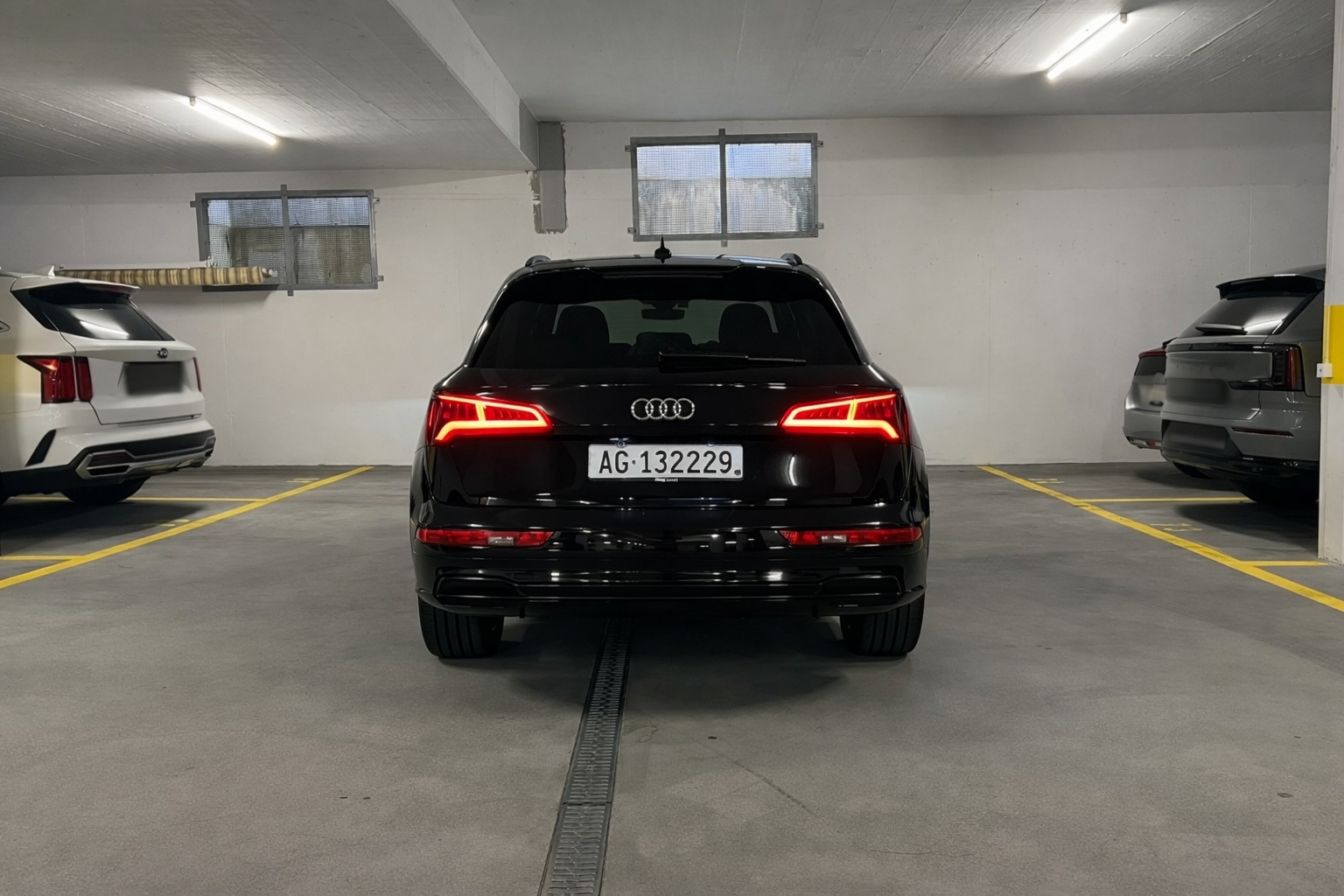 AUDI 2.0 40 TDI Sport qu. S-Tronic-image-2