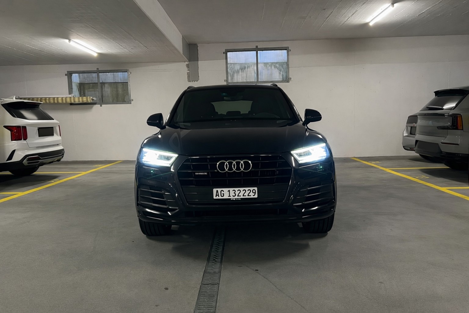 AUDI 2.0 40 TDI Sport qu. S-Tronic-image-0