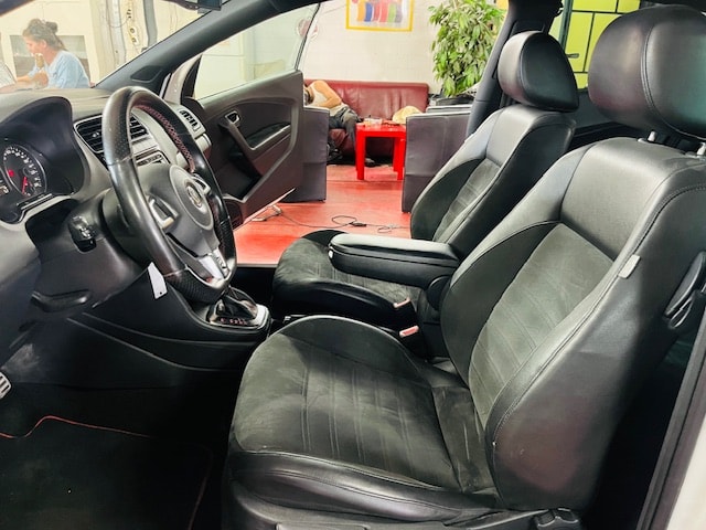 VW Polo 1.4 TSI GTI DSG-image-11