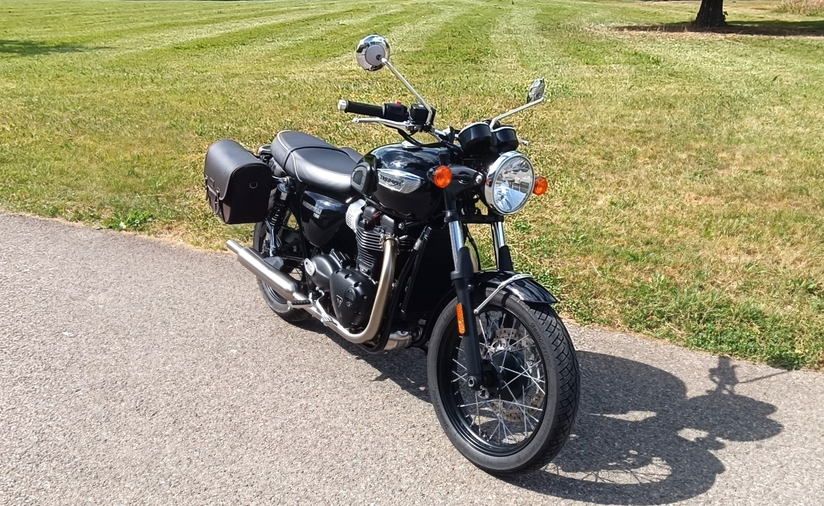 TRIUMPH Bonneville 900 T 100 (35kW)