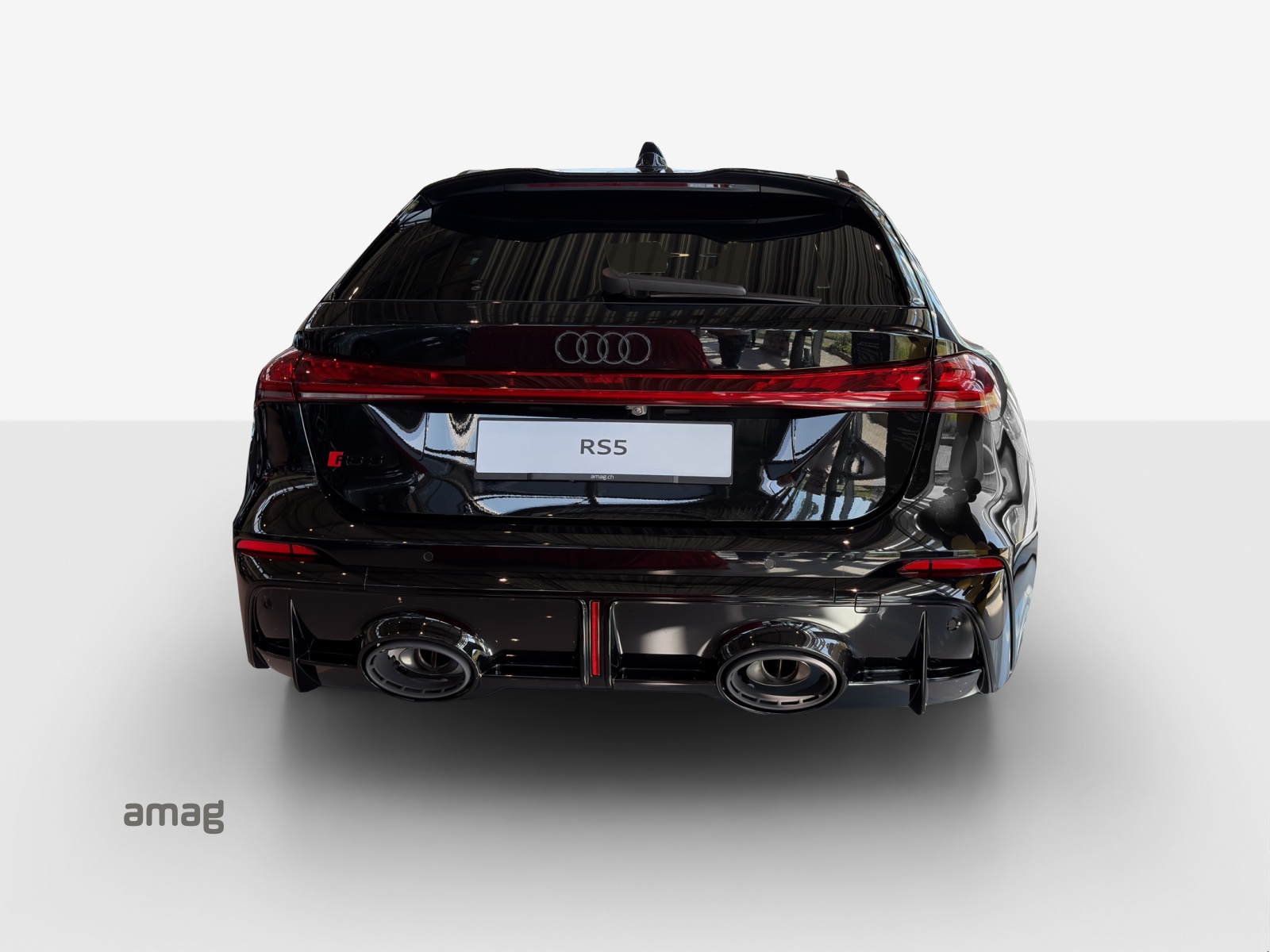 AUDI RS 5 Avant TFSI 470 kW Tiptronic quattro-showroom-element-2