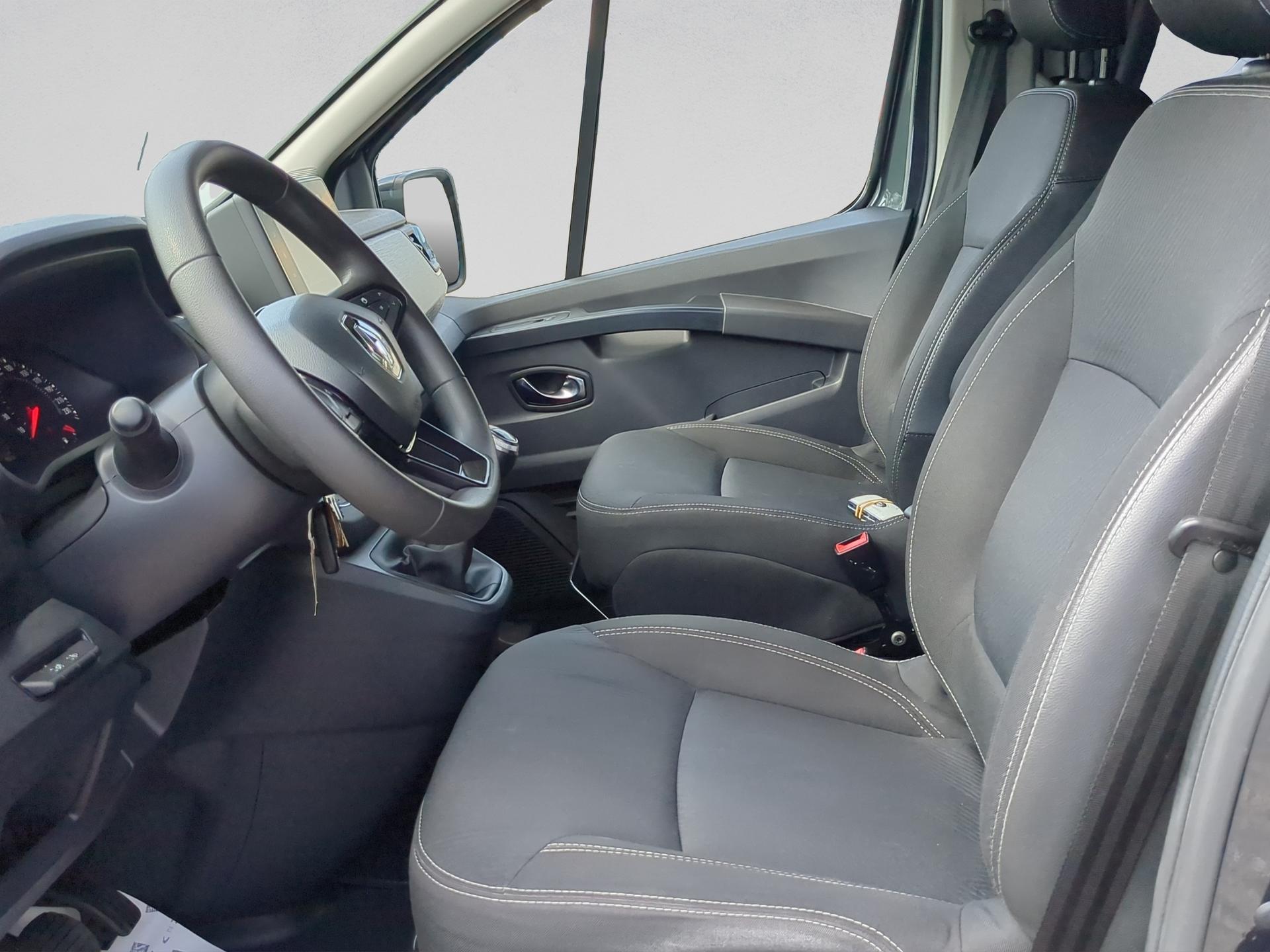 RENAULT Trafic Blue dCi 150 Spacenomad Equilibre-image-8