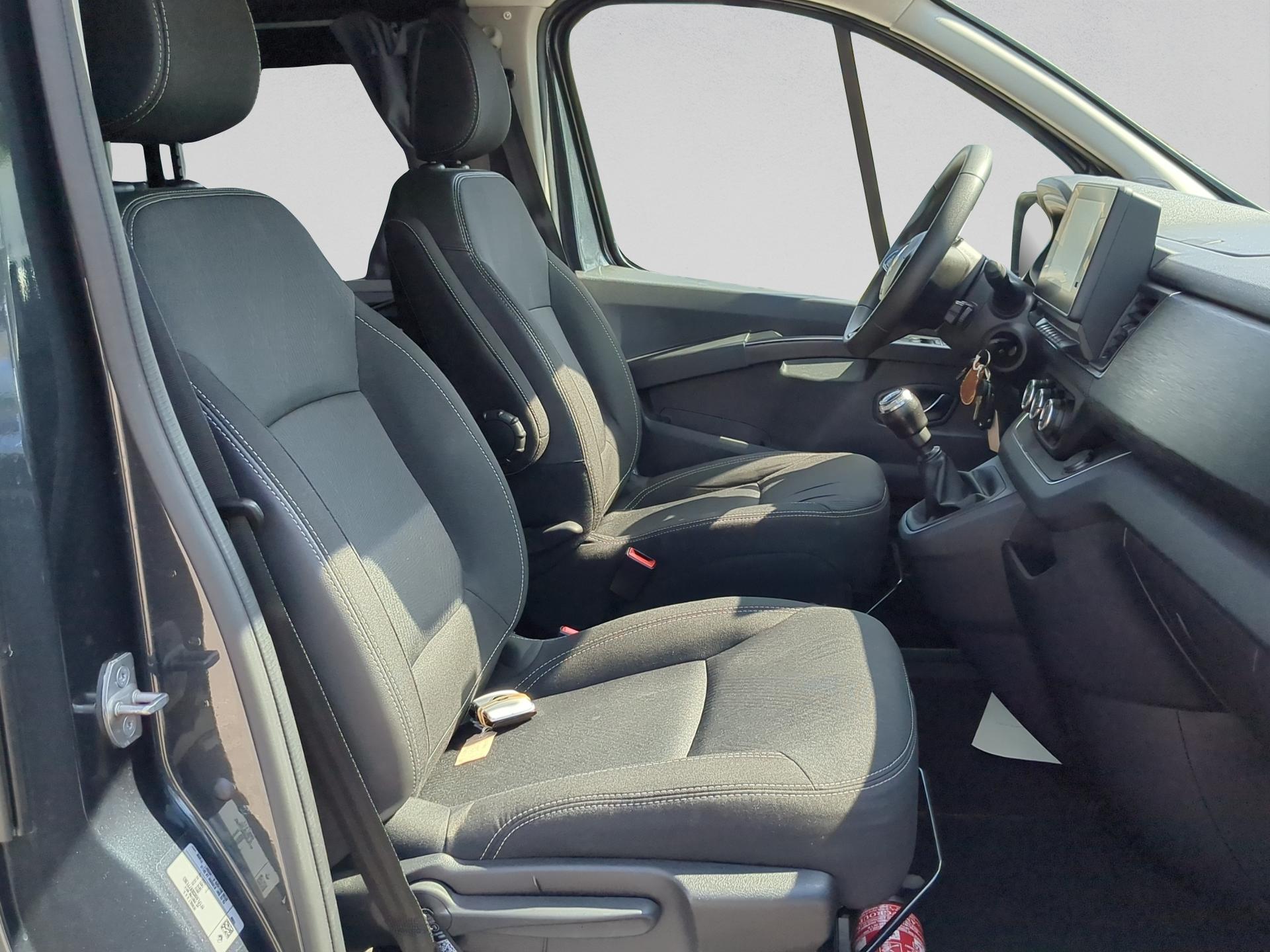 RENAULT Trafic Blue dCi 150 Spacenomad Equilibre-image-15
