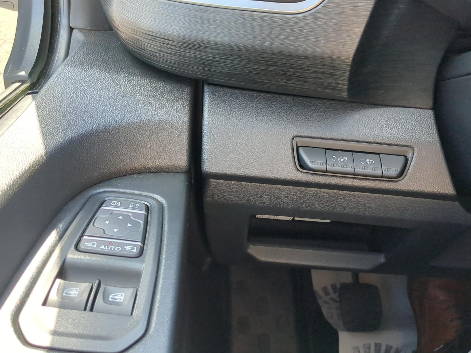 RENAULT Trafic Blue dCi 150 Spacenomad Equilibre-image-19