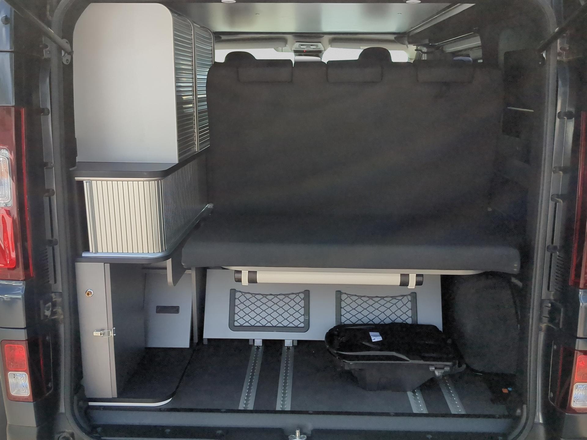 RENAULT Trafic Blue dCi 150 Spacenomad Equilibre-image-14