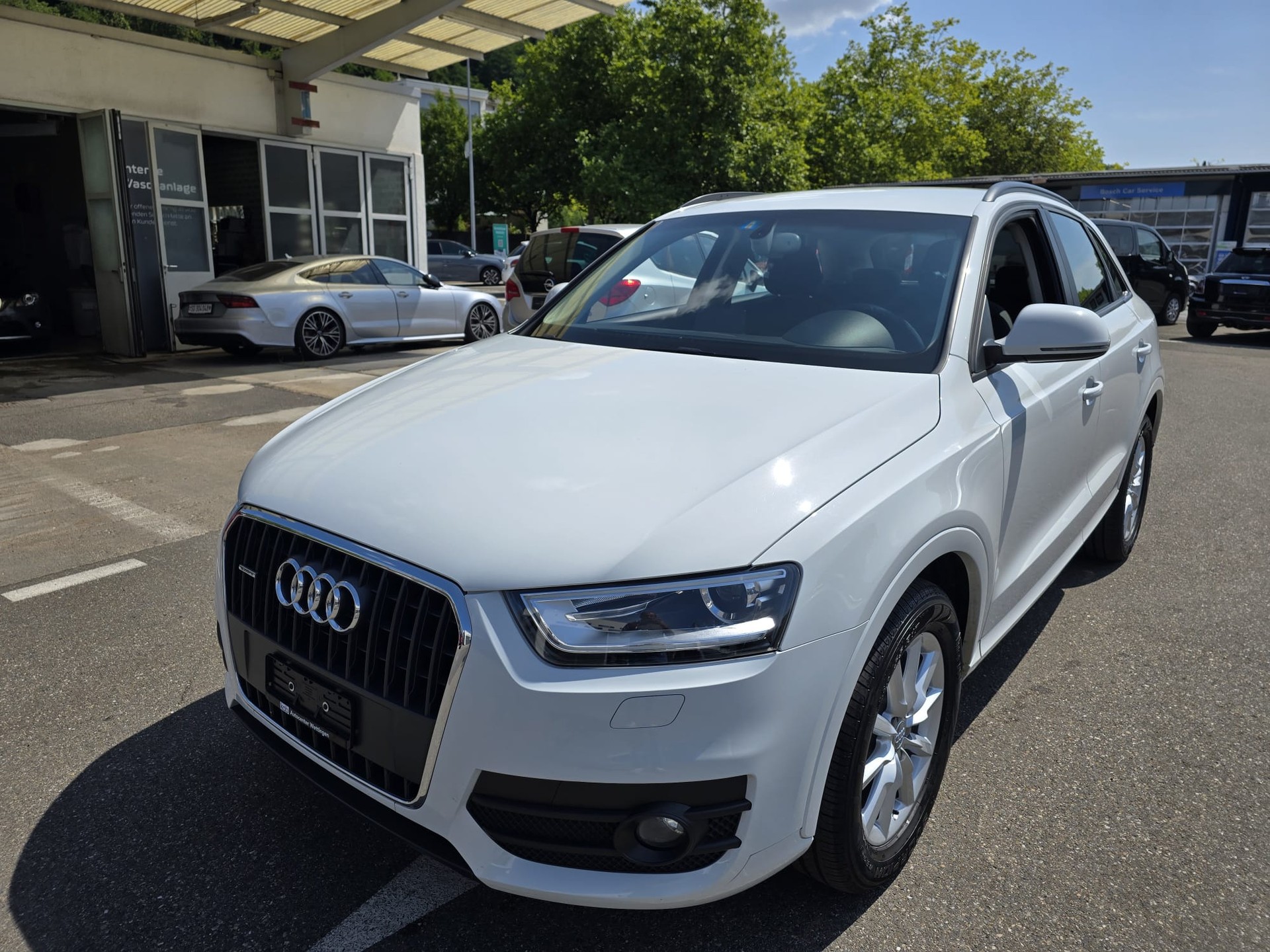 AUDI Q3 2.0 TFSI quattro-image-0