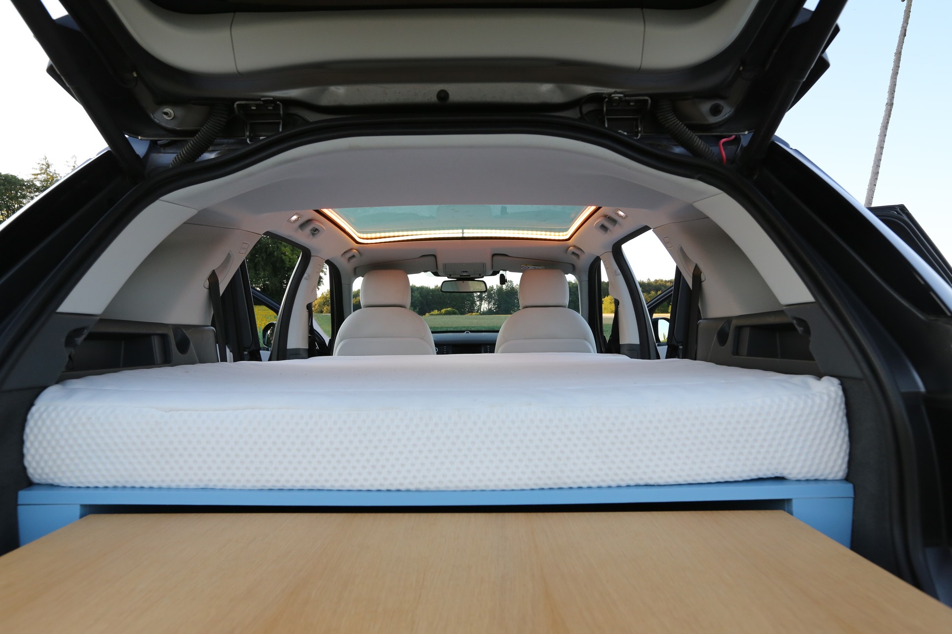 LAND ROVER Discovery Sport 2.0 TD4 180 HSE-image-9