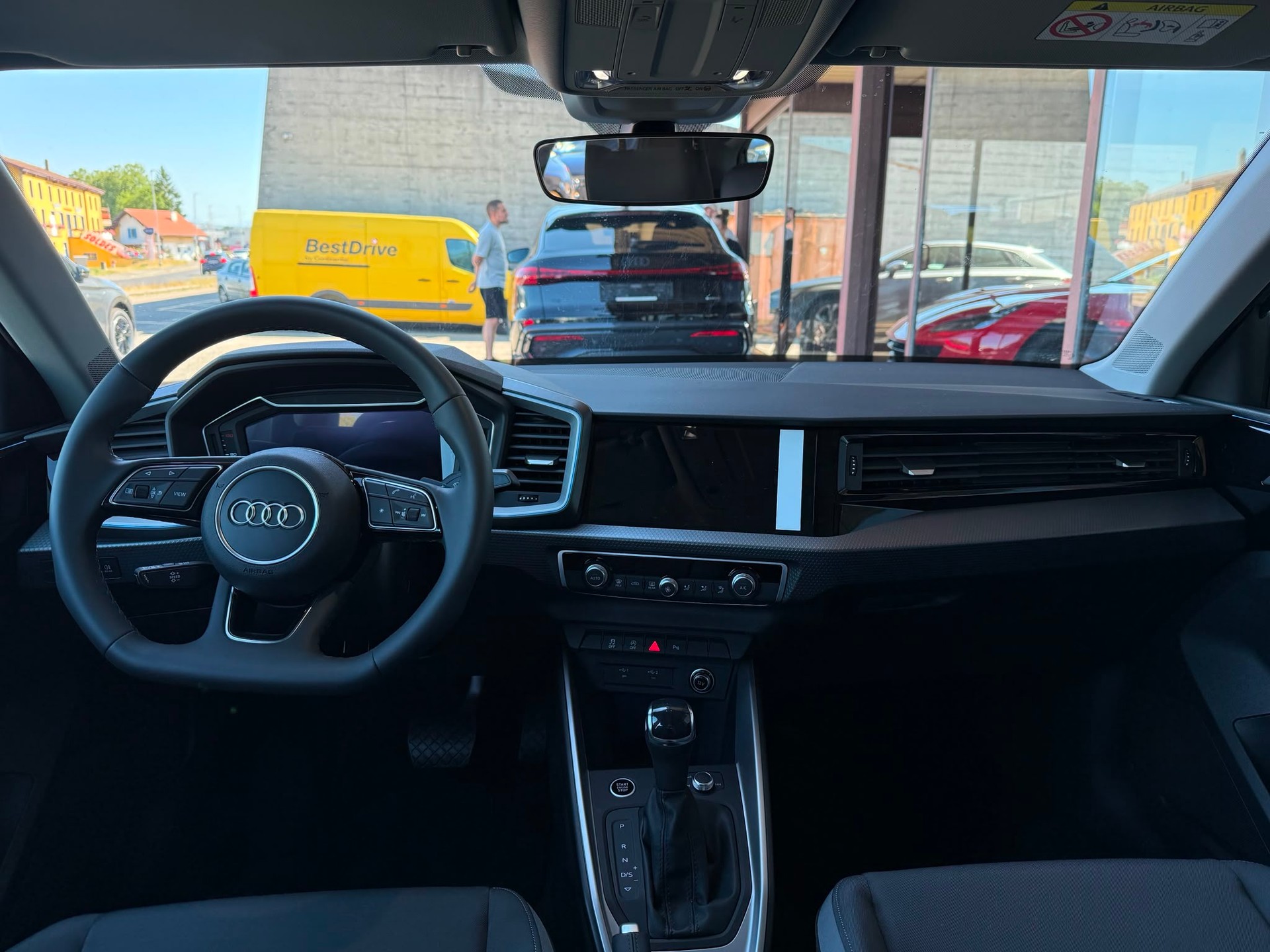 AUDI A1 Sportback 30 TFSI S Line S-tronic-image-8