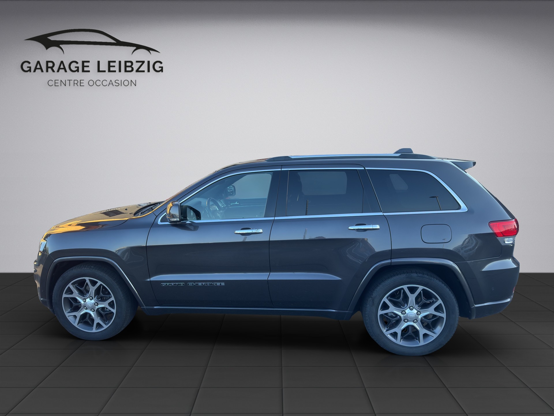 JEEP Grand Cherokee 3.0 CRD 250 Overland-image-1