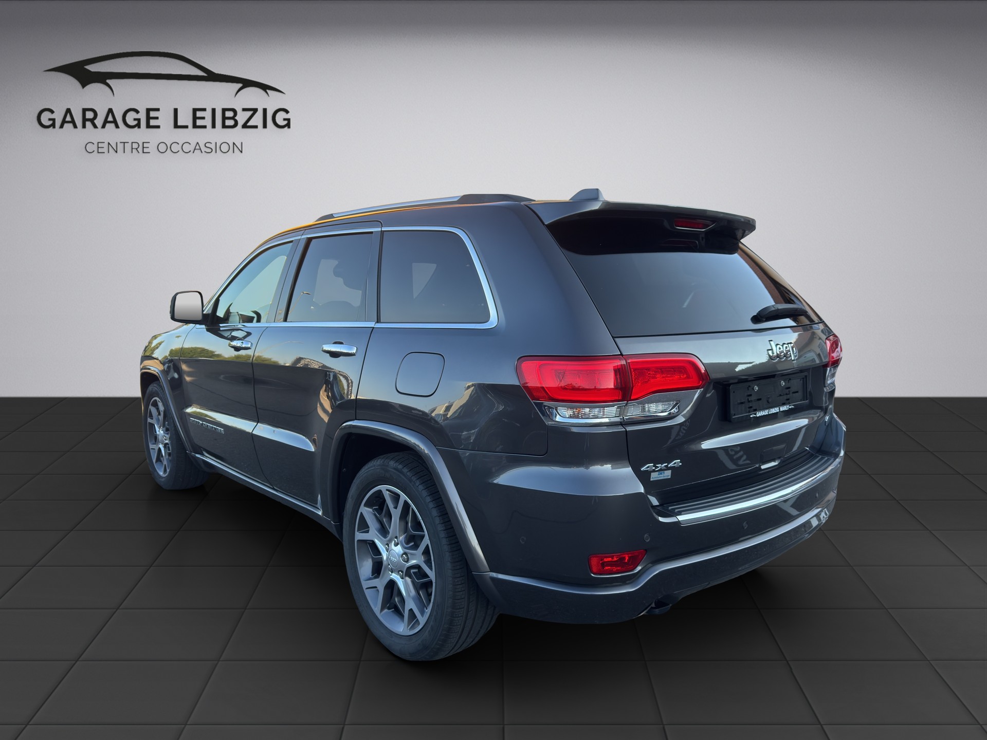 JEEP Grand Cherokee 3.0 CRD 250 Overland-image-2