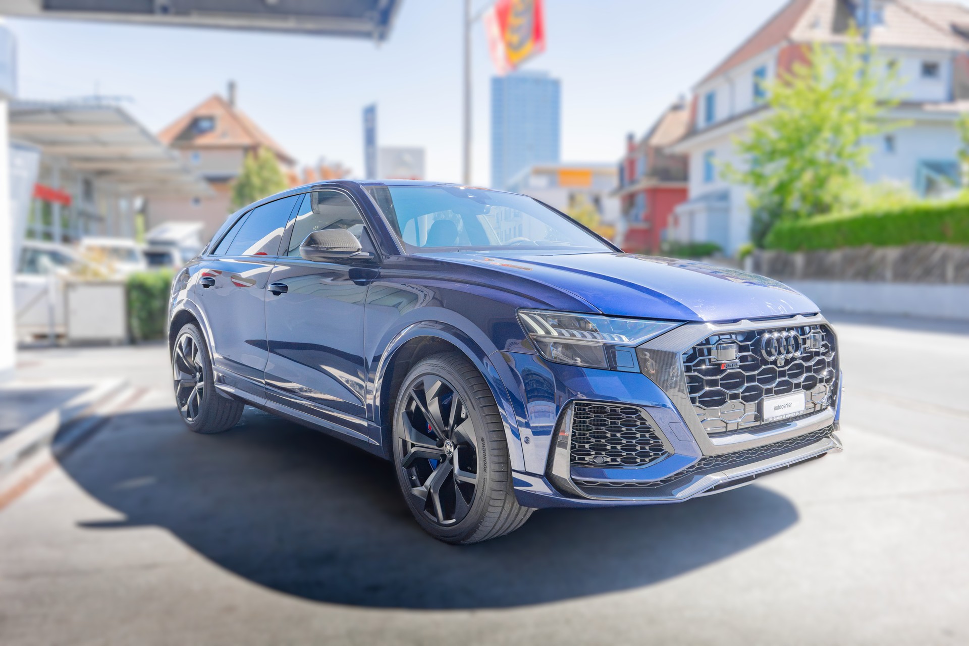 AUDI RSQ8 quattro tiptronic-image-1