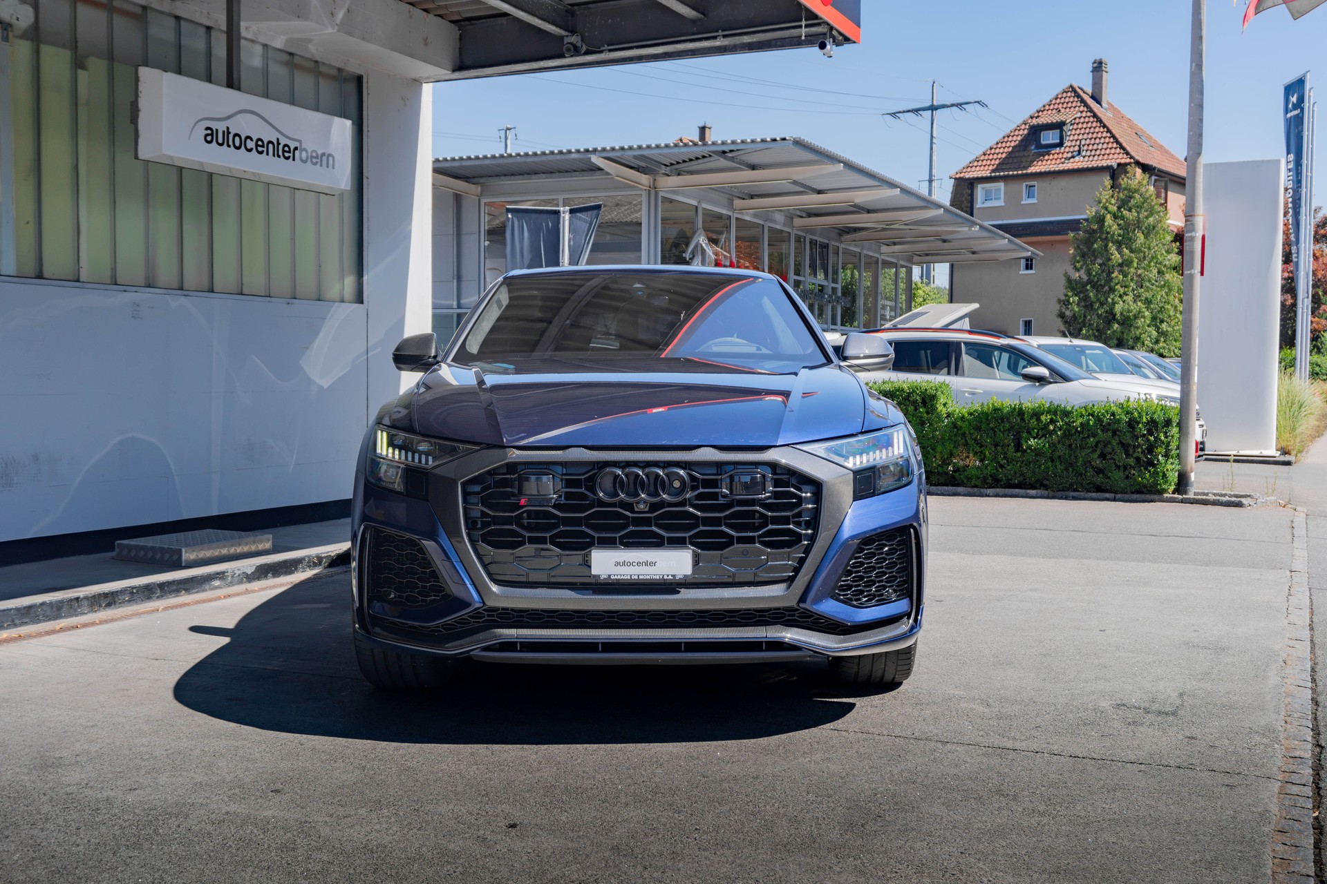 AUDI RSQ8 quattro tiptronic-image-2