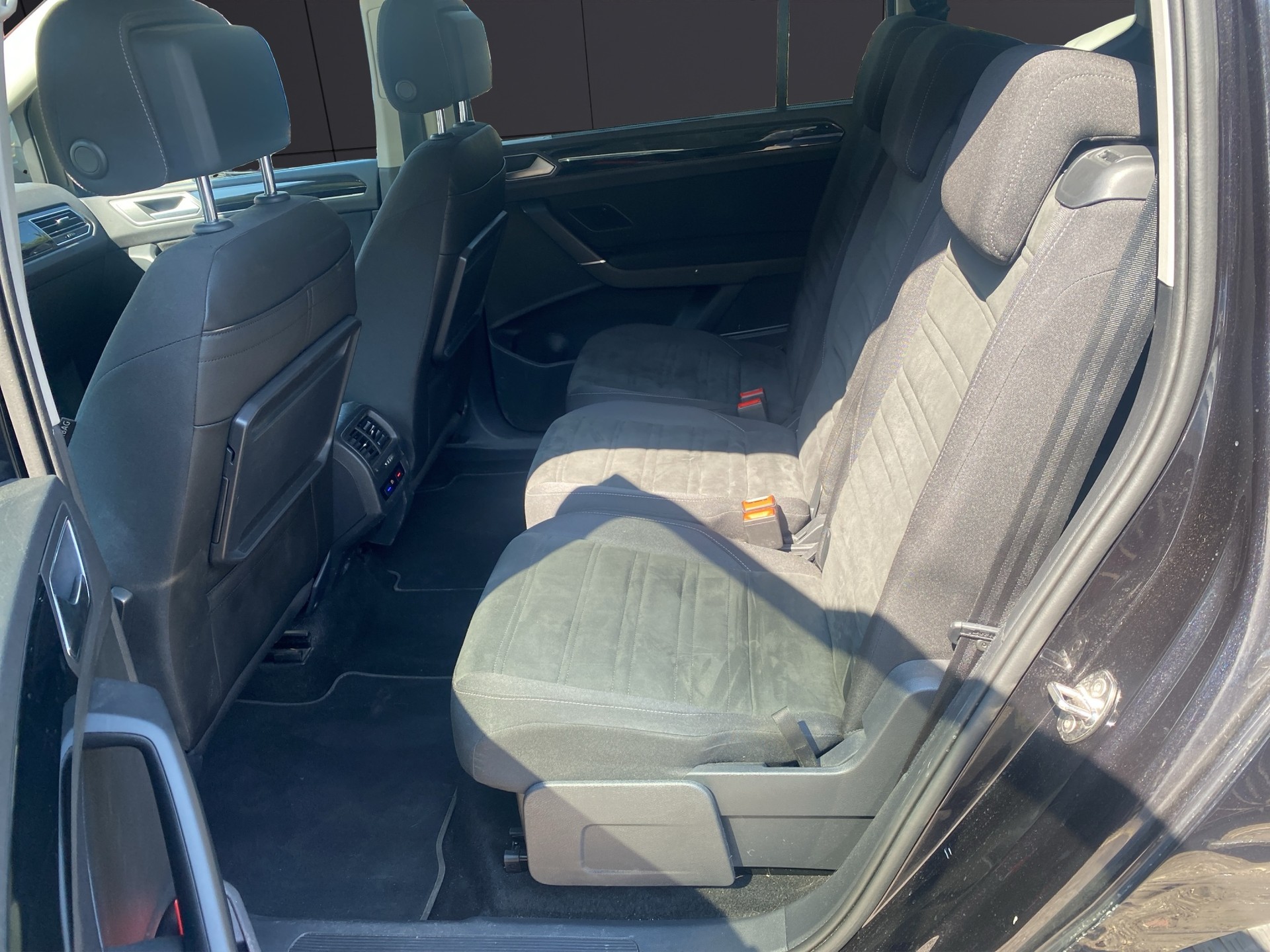 VW Touran 1.5 TSI EVO Comfortline DSG-image-15