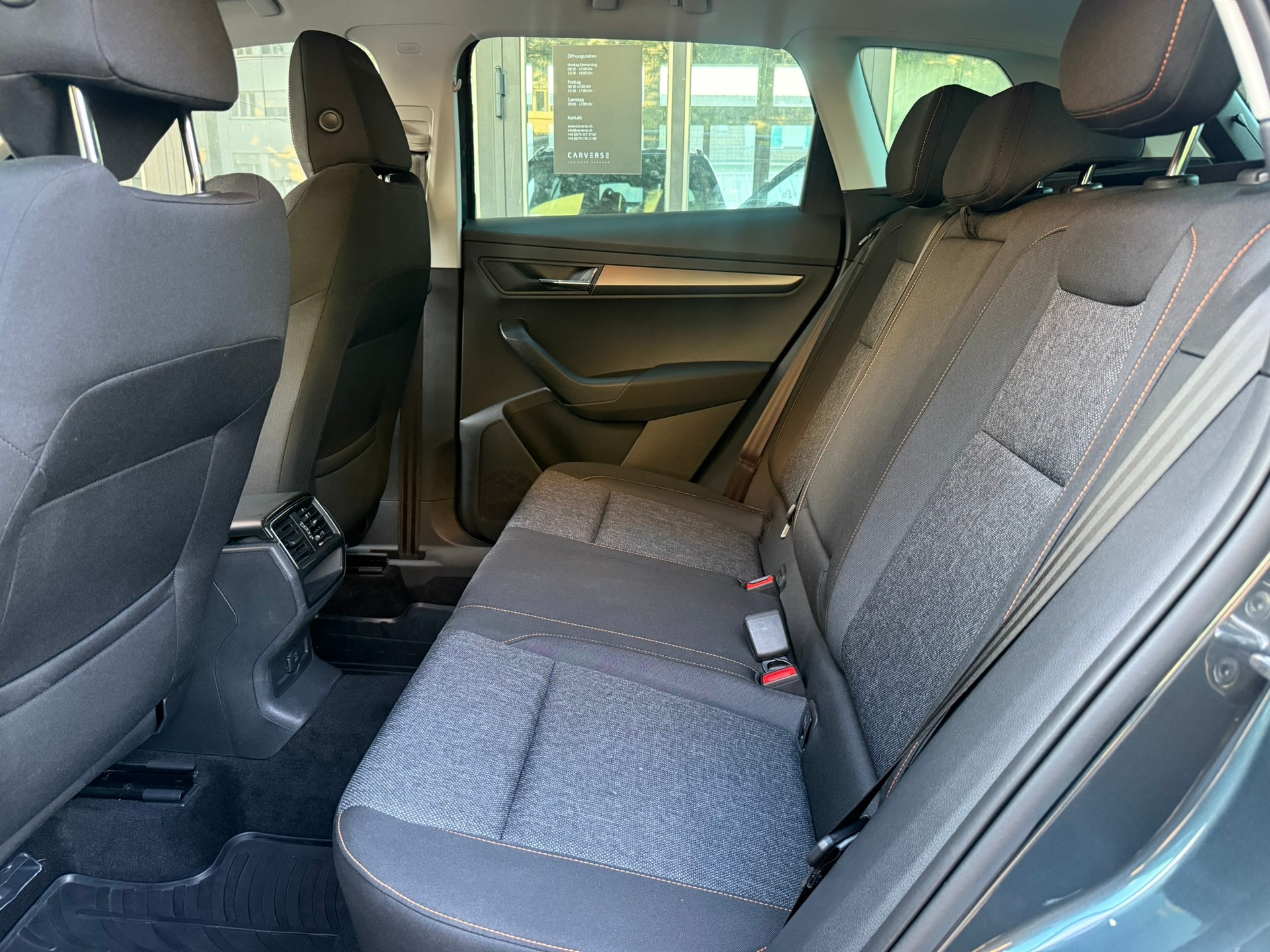 SKODA Karoq 1.5 TSI Ambition DSG-image-7