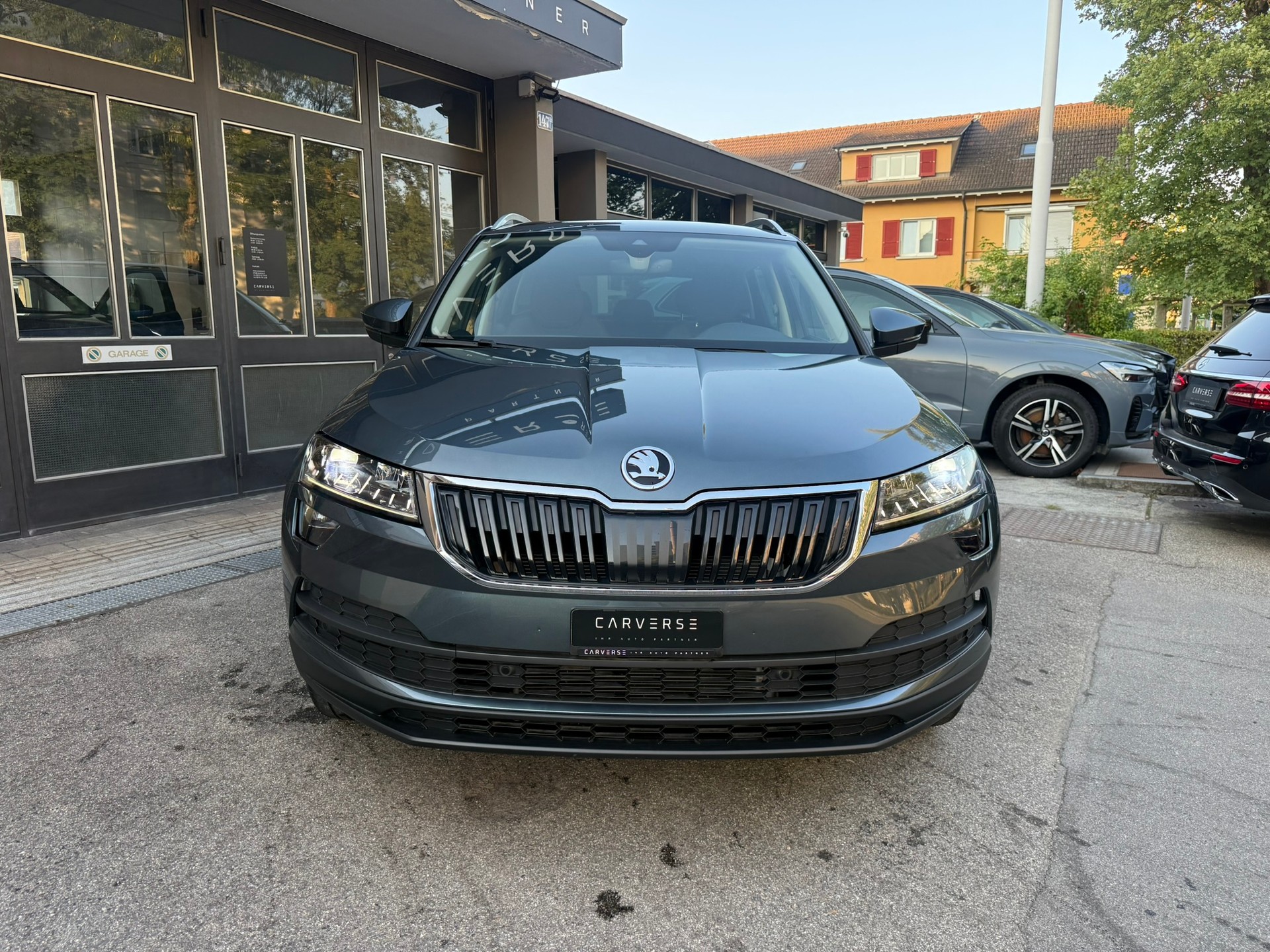 SKODA Karoq 1.5 TSI Ambition DSG-image-2