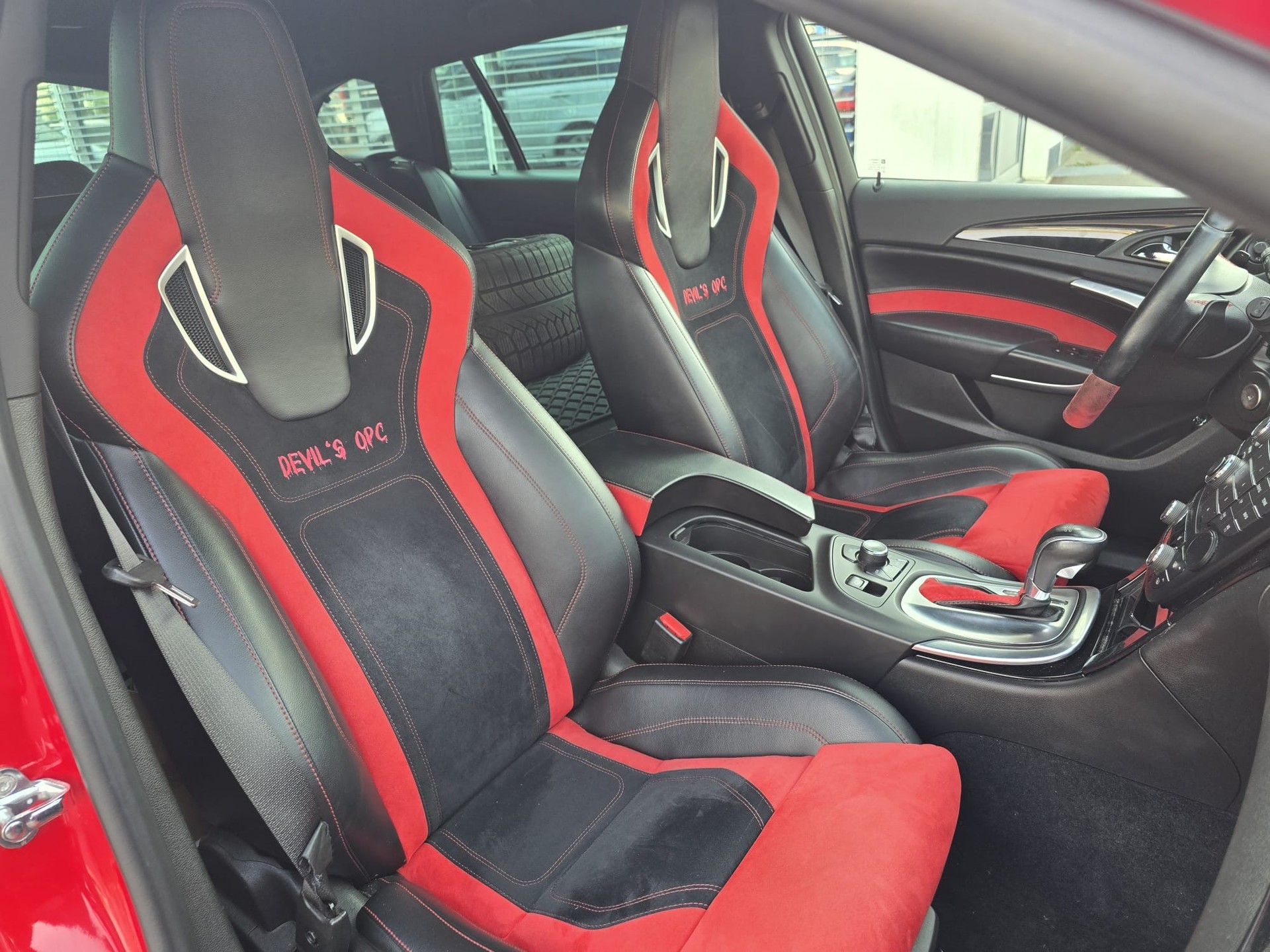 OPEL Insignia OPC 2.8-image-14