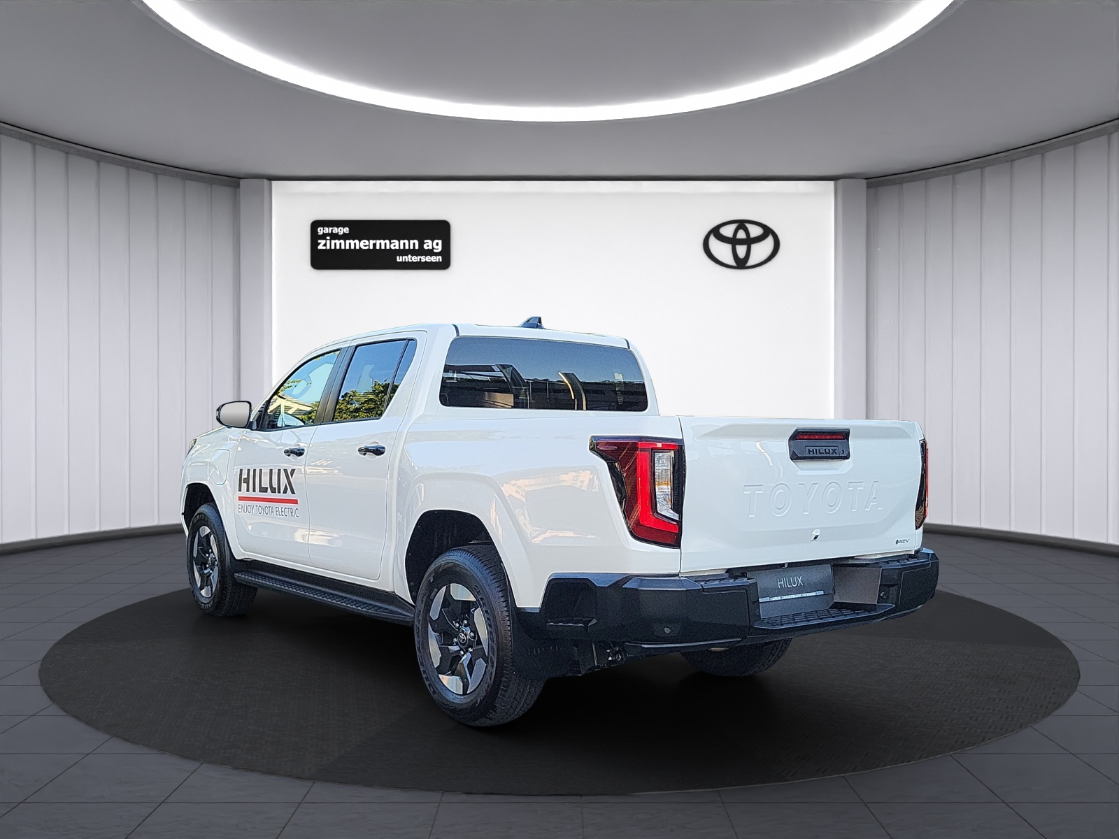 TOYOTA Hilux Double Cab.-Pick-up 59KW-image-8